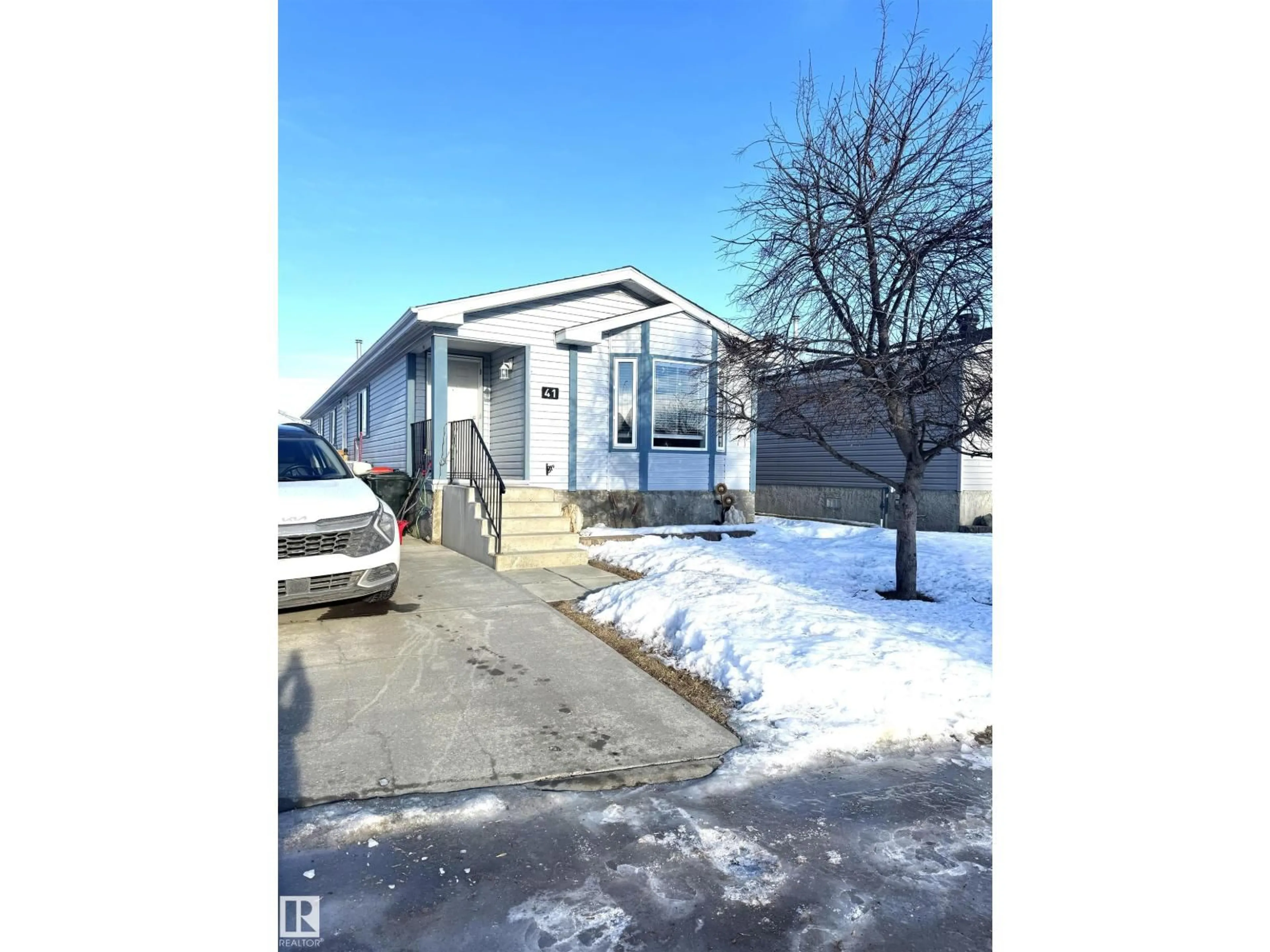 Unknown for 41 GRAYWOOD CV, Stony Plain Alberta T7Z2P4