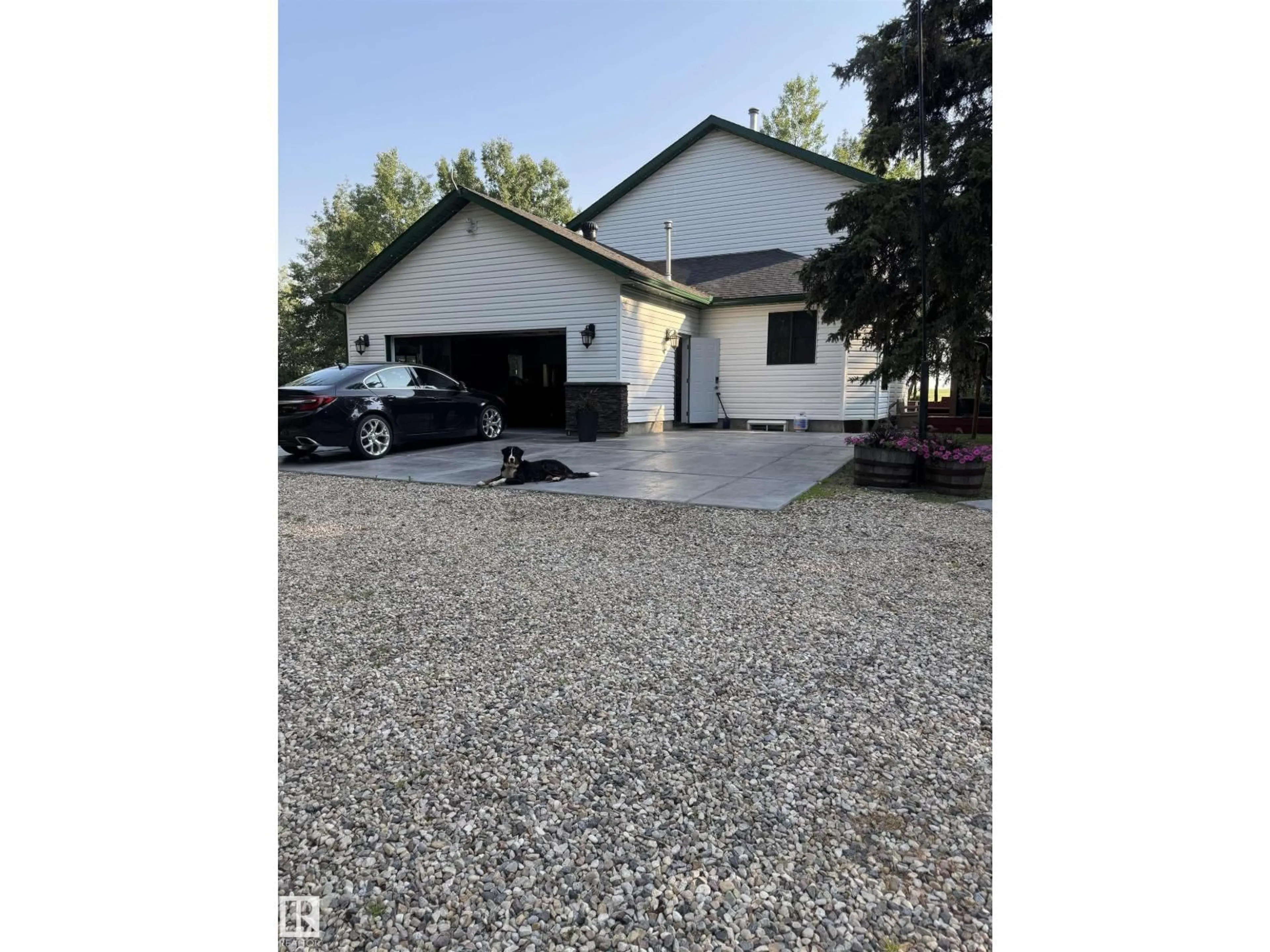 Unknown for 60330 RGE RD 40, Rural Barrhead County Alberta T7N1N2