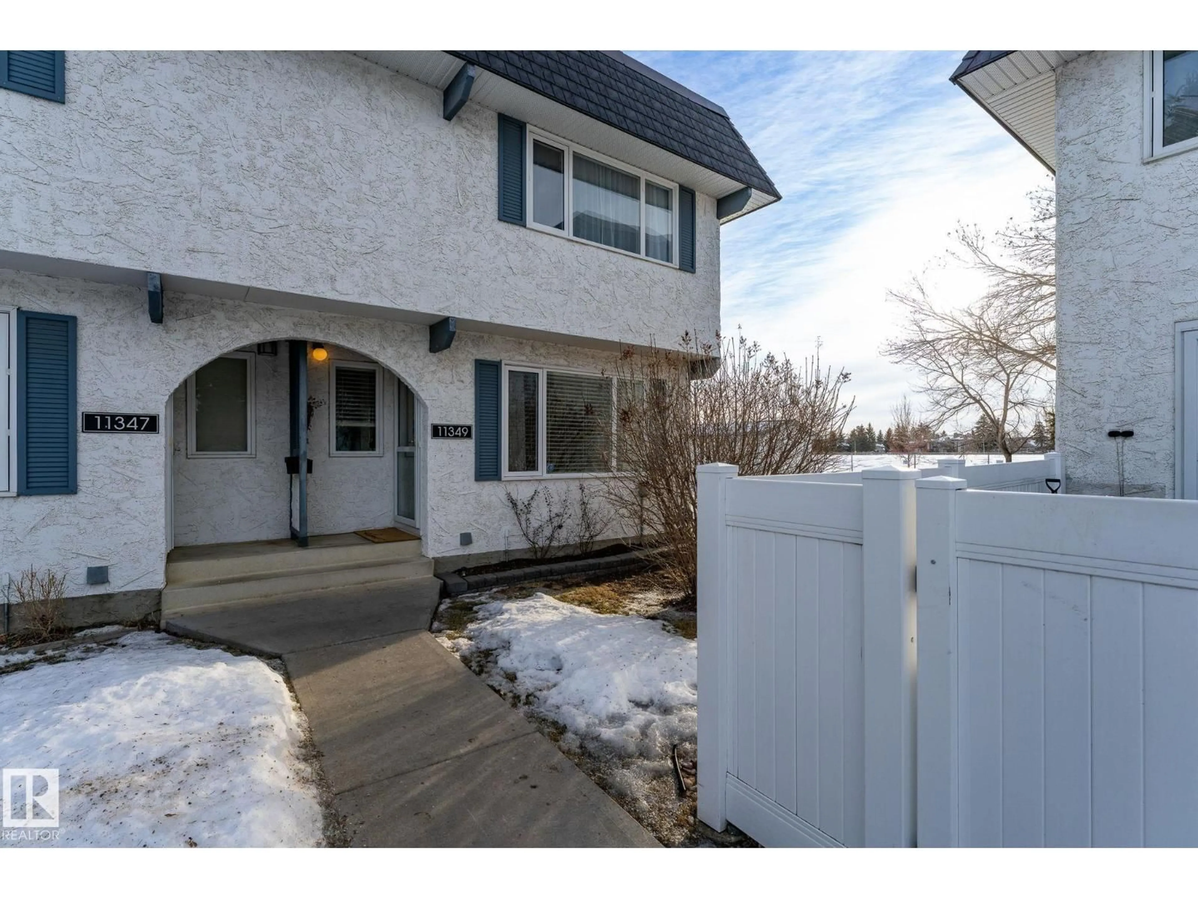 Unknown for 11349 22 AV, Edmonton Alberta T6J4V8