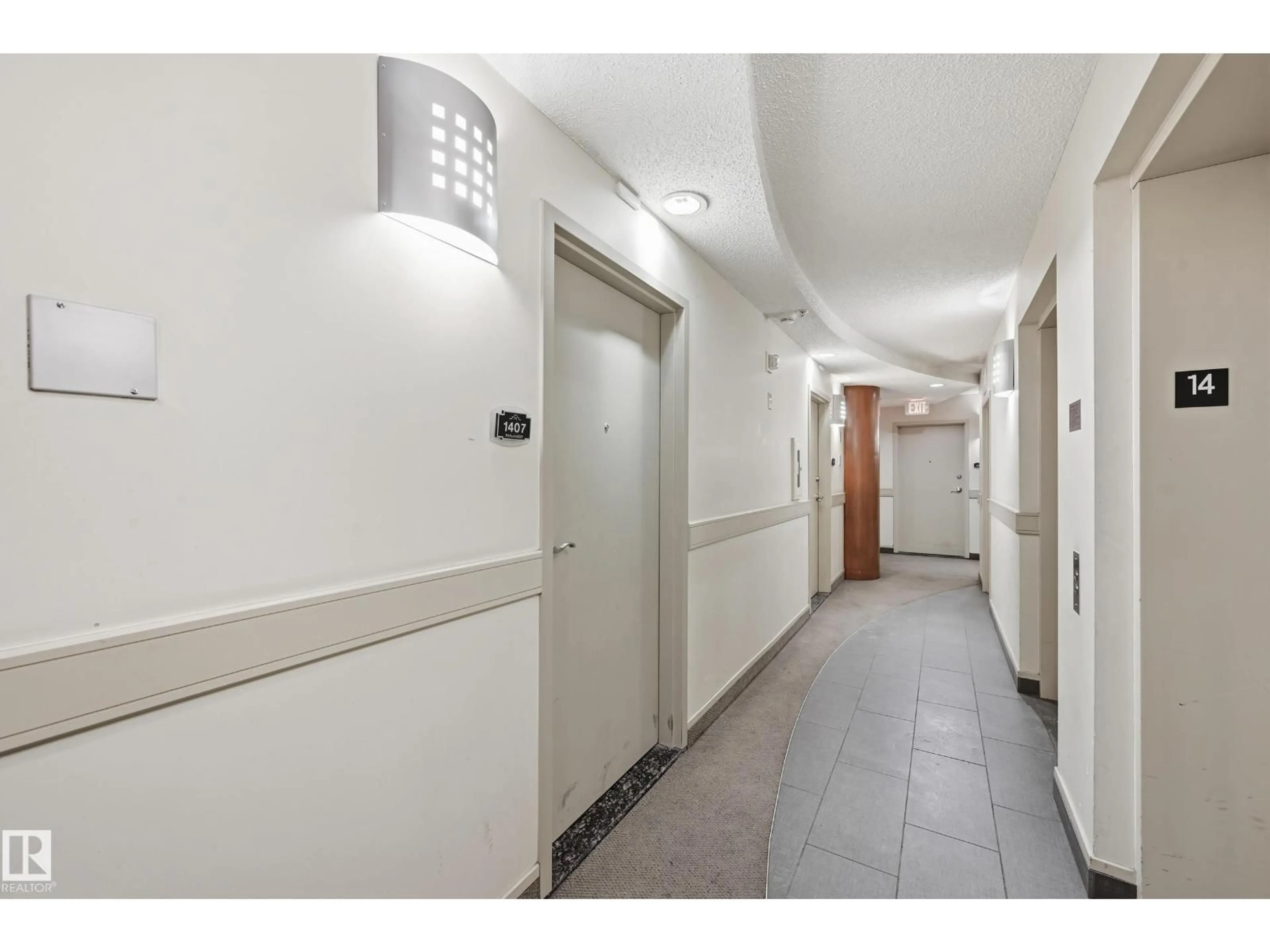 Indoor foyer for 1407 - 9939 109 ST NW, Edmonton Alberta T5K1H6