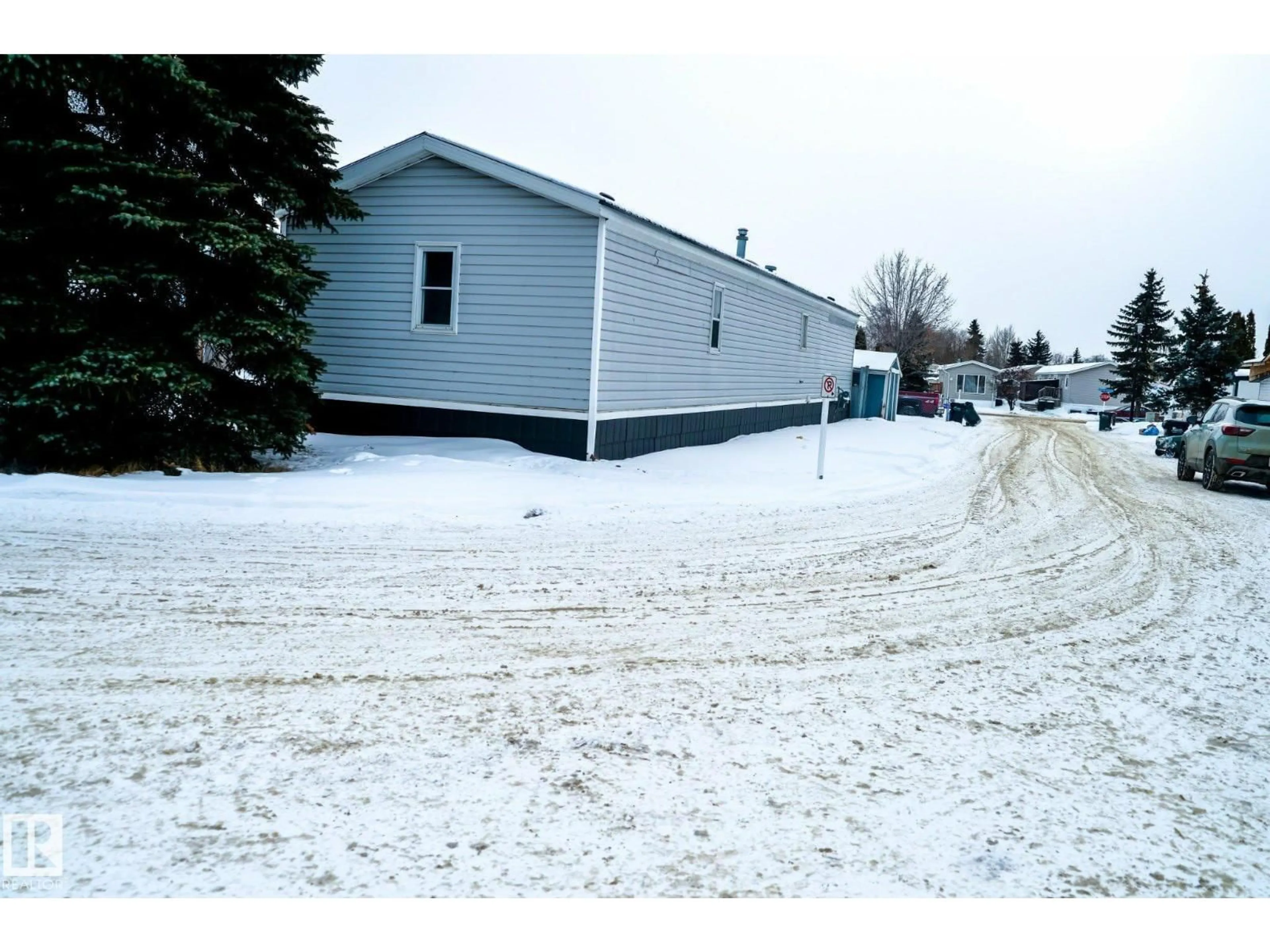 Shed for 1035 LAKELAND CR, Sherwood Park Alberta T8H1K7