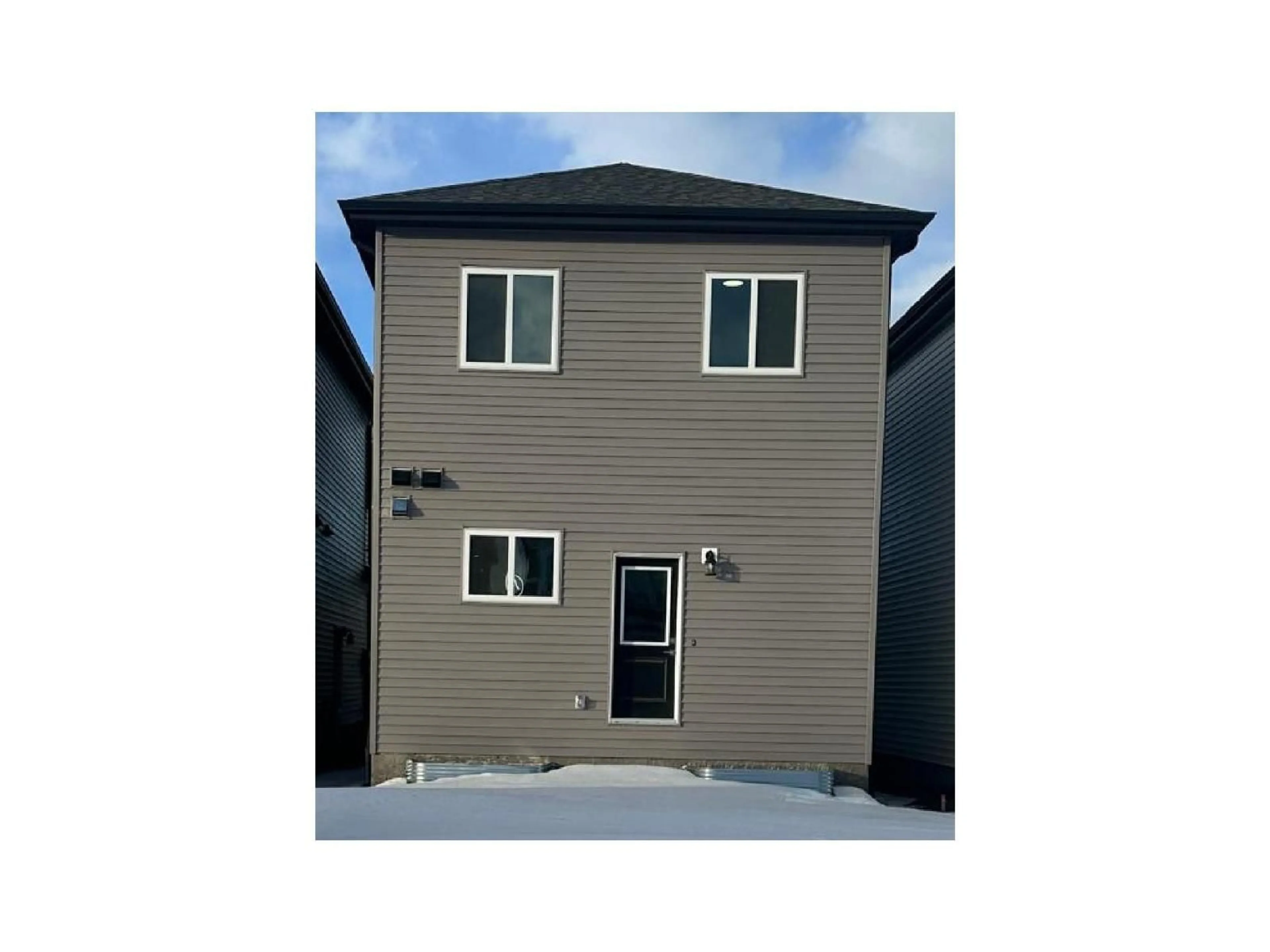 Home with vinyl exterior material, building for SW - 231 25 ST, Edmonton Alberta T6X3K3