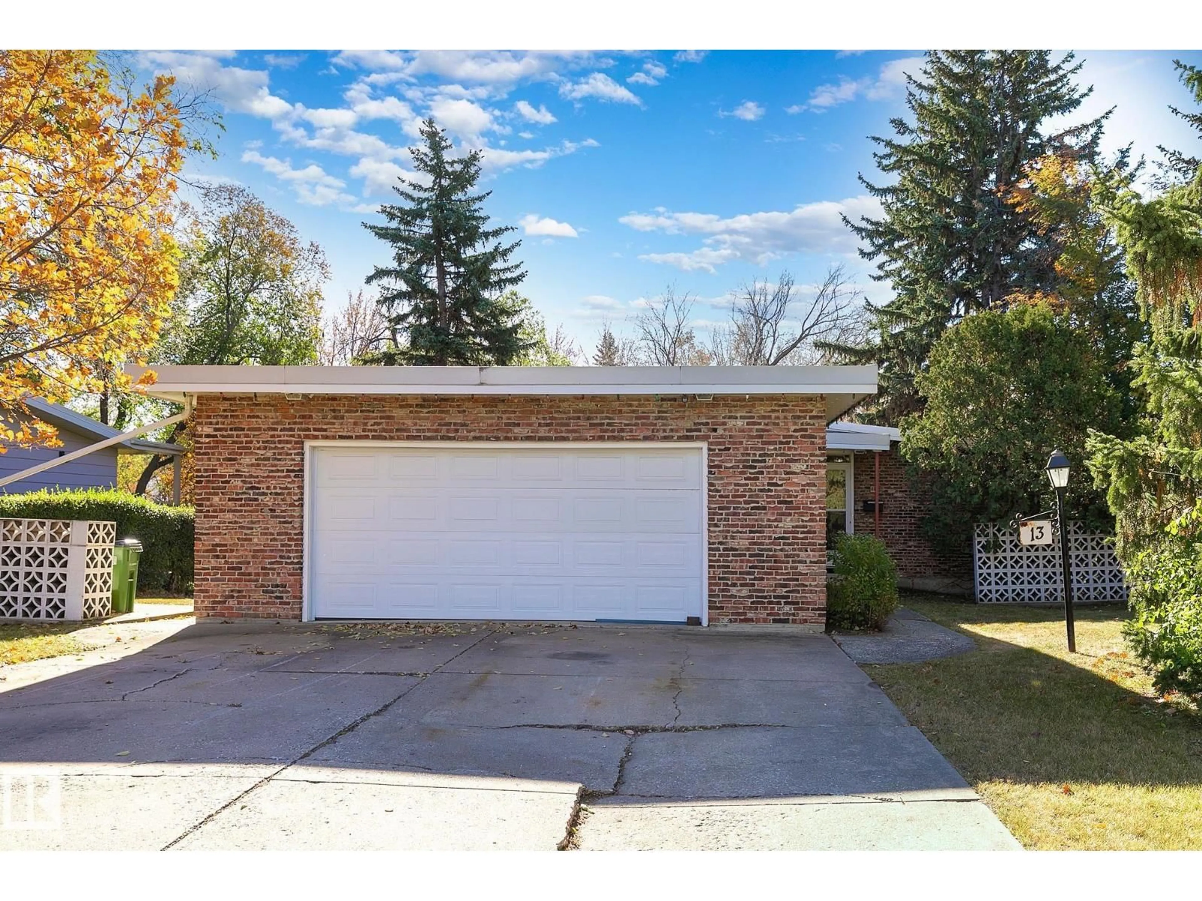 Unknown for 13 VALLEYVIEW CR, Edmonton Alberta T5R5S5