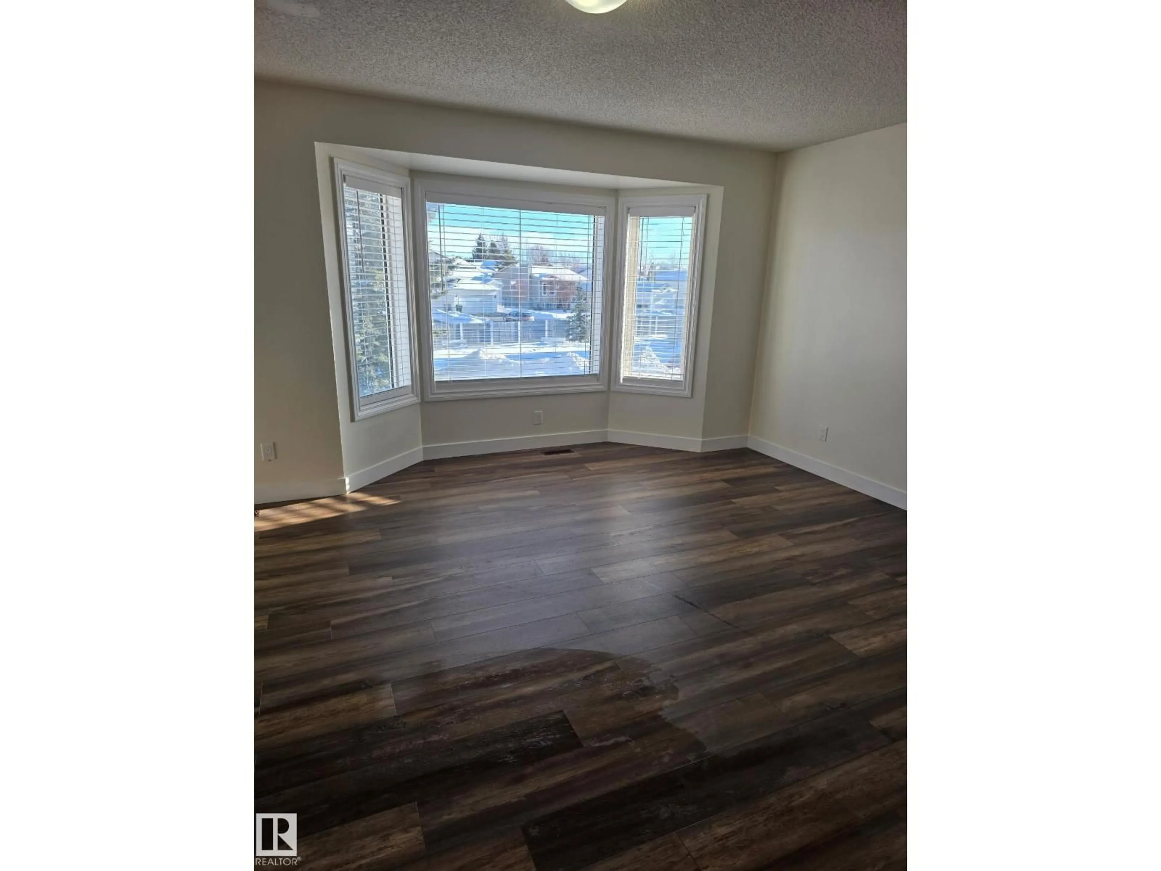 A pic of a room for 1 - 105 ABERDEEN WY, Stony Plain Alberta T7Z1M9