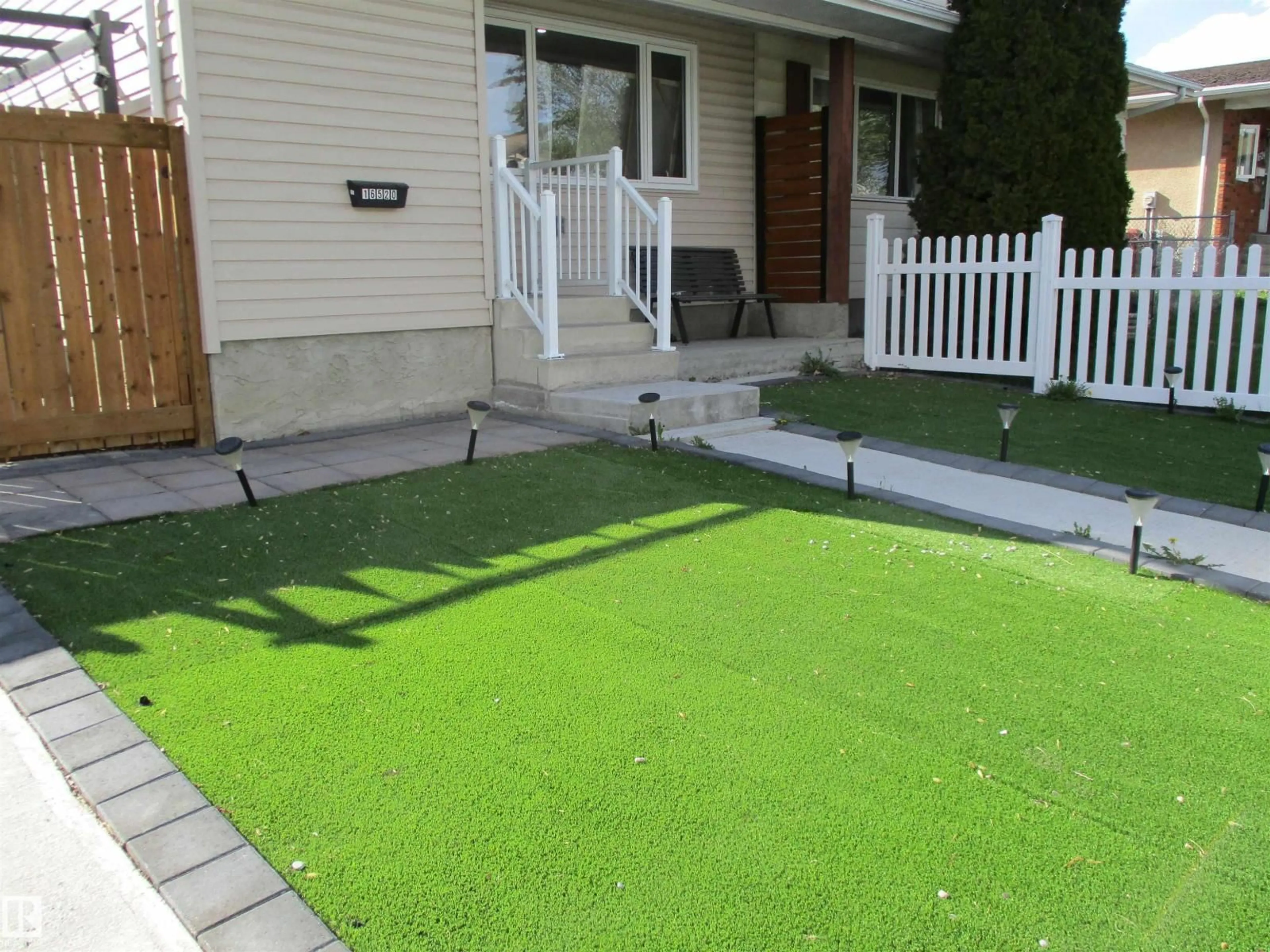 Patio, street for NW - 16520 115 ST, Edmonton Alberta T5X3V4