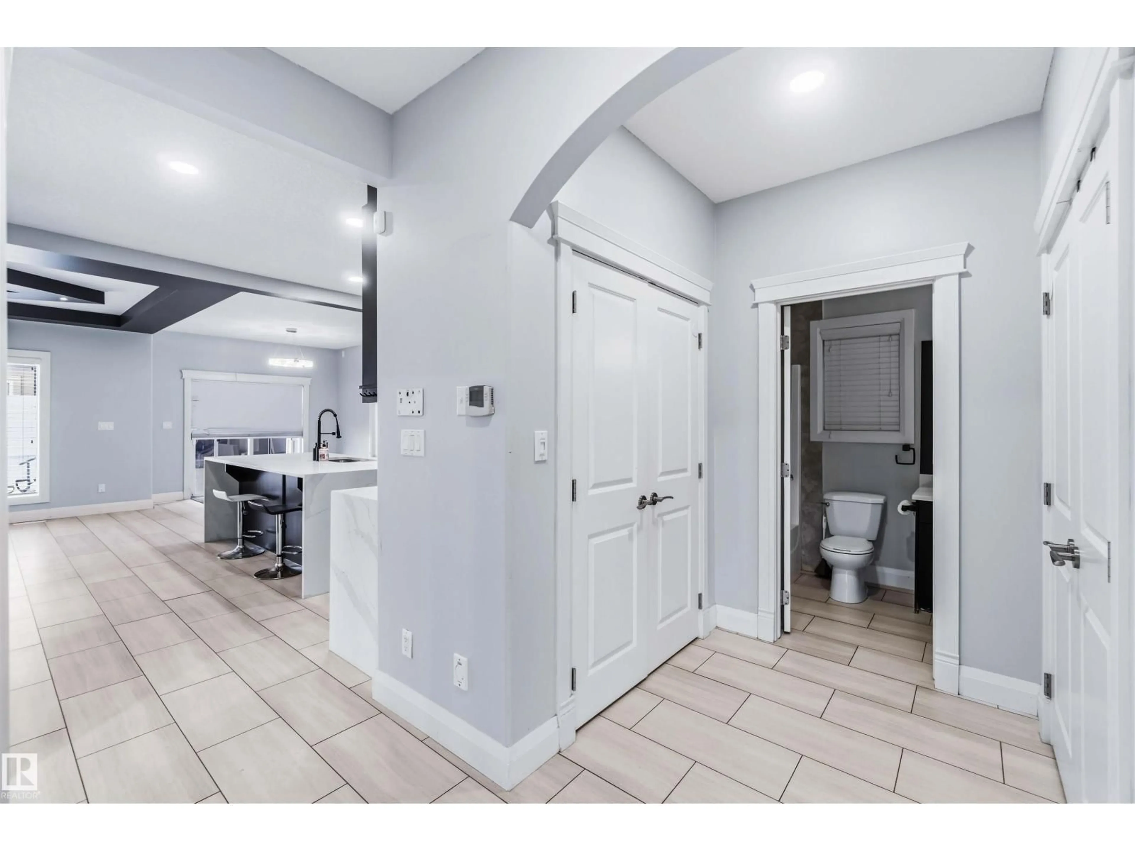 Unknown for 16232 137 ST, Edmonton Alberta T6V0J7