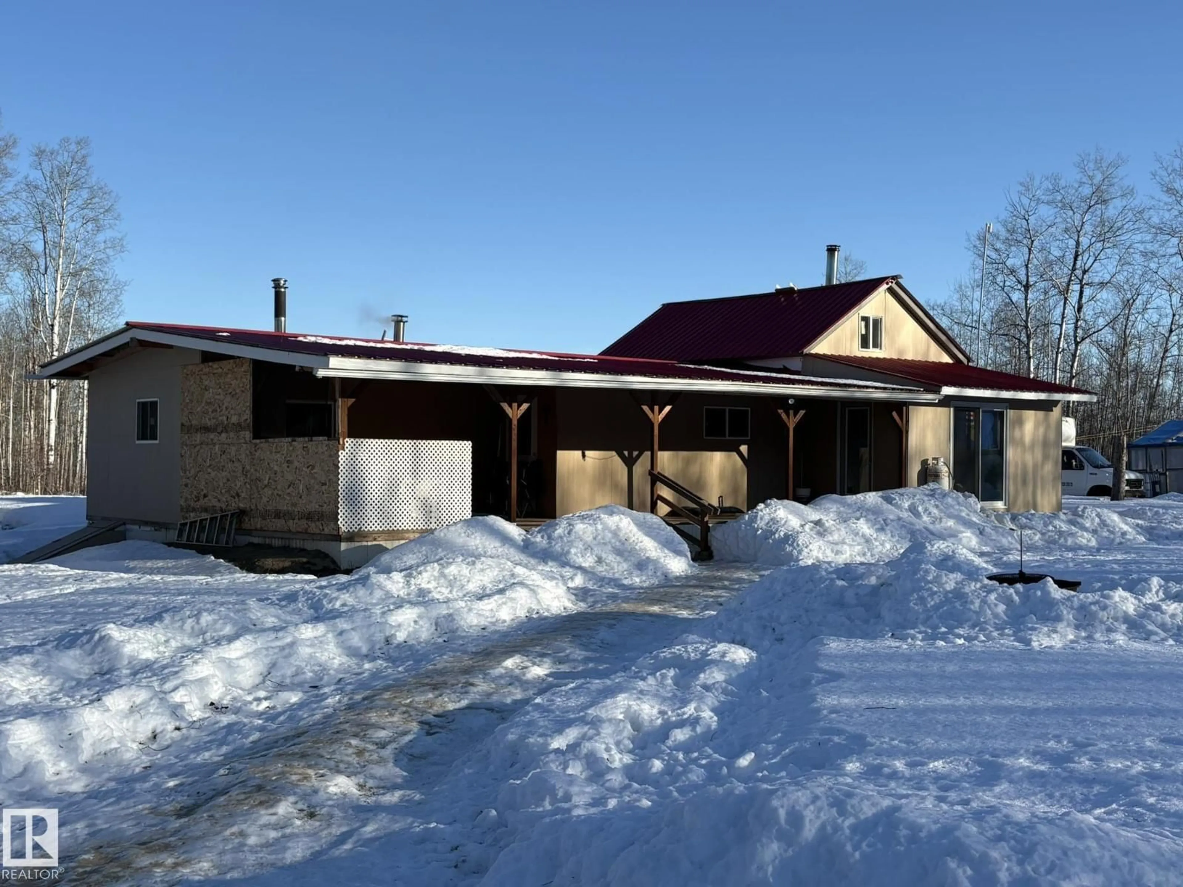 A pic from outside/outdoor area/front of a property/back of a property/a pic from drone, building for 7 13239 TWP 615 RD, Rural Smoky Lake County Alberta T0A0B1