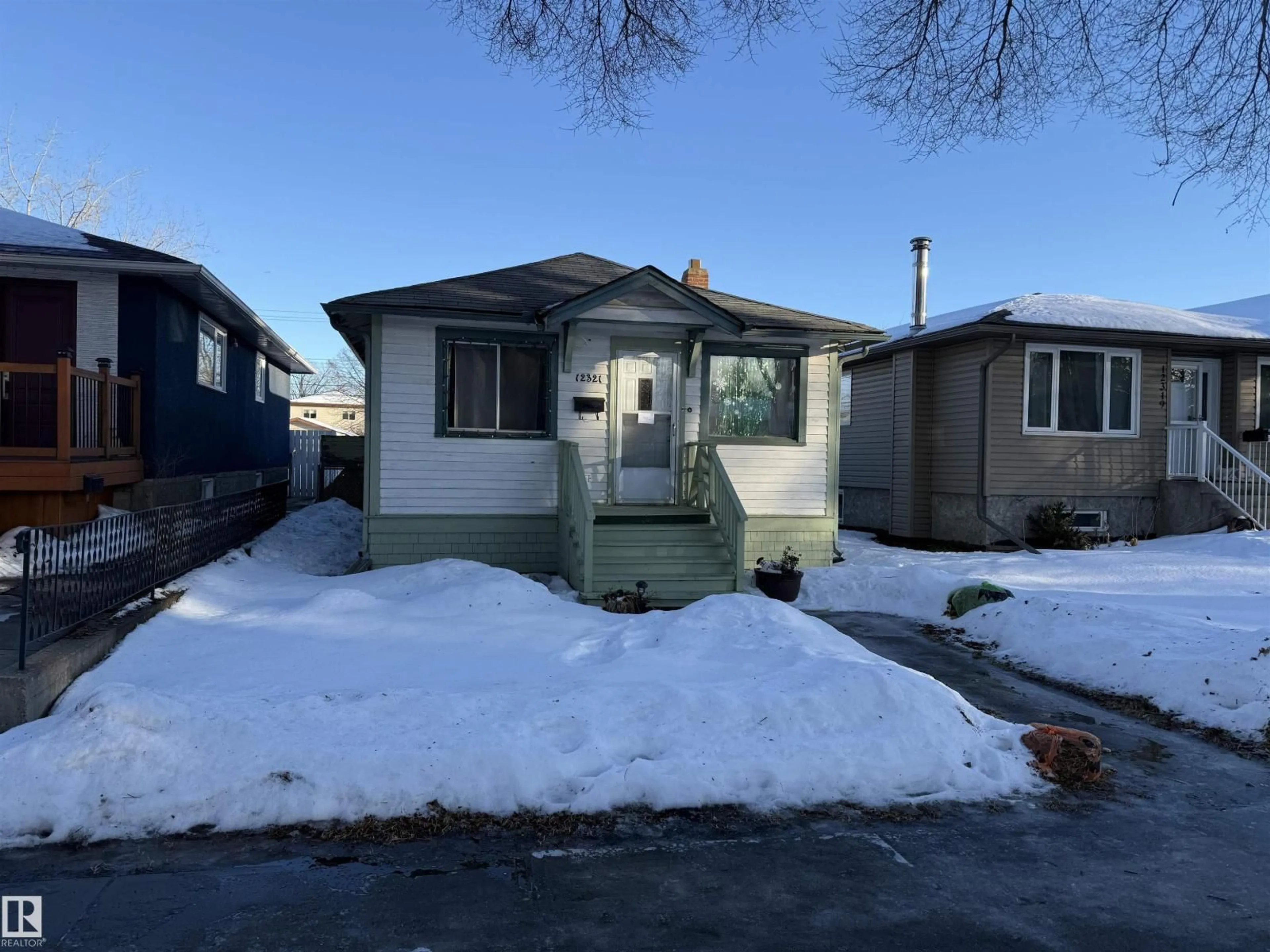 Unknown for NW - 12321 89 ST, Edmonton Alberta T5B3W8