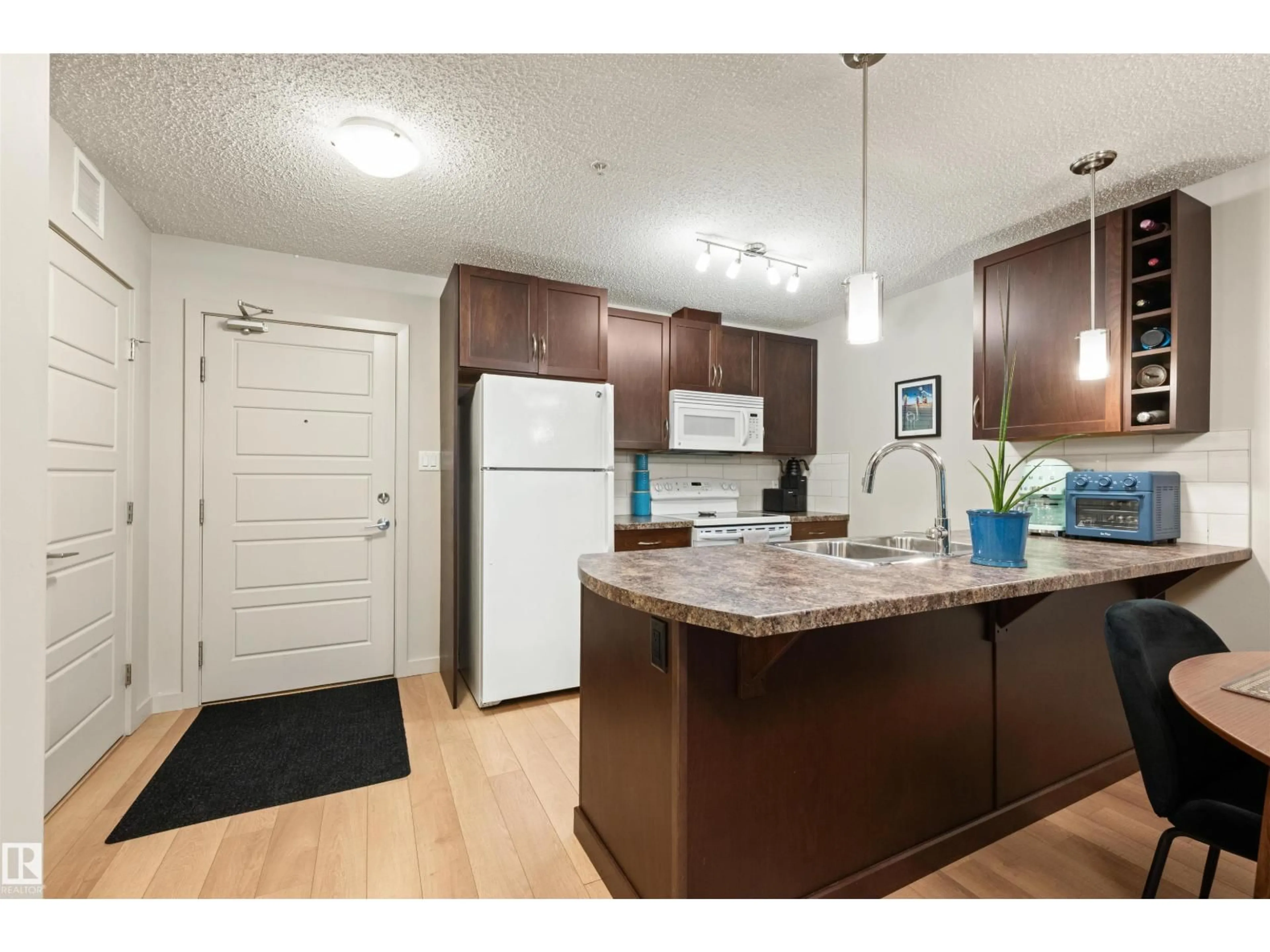 Unknown for 158 - 7805 71 ST, Edmonton Alberta T6B3V6