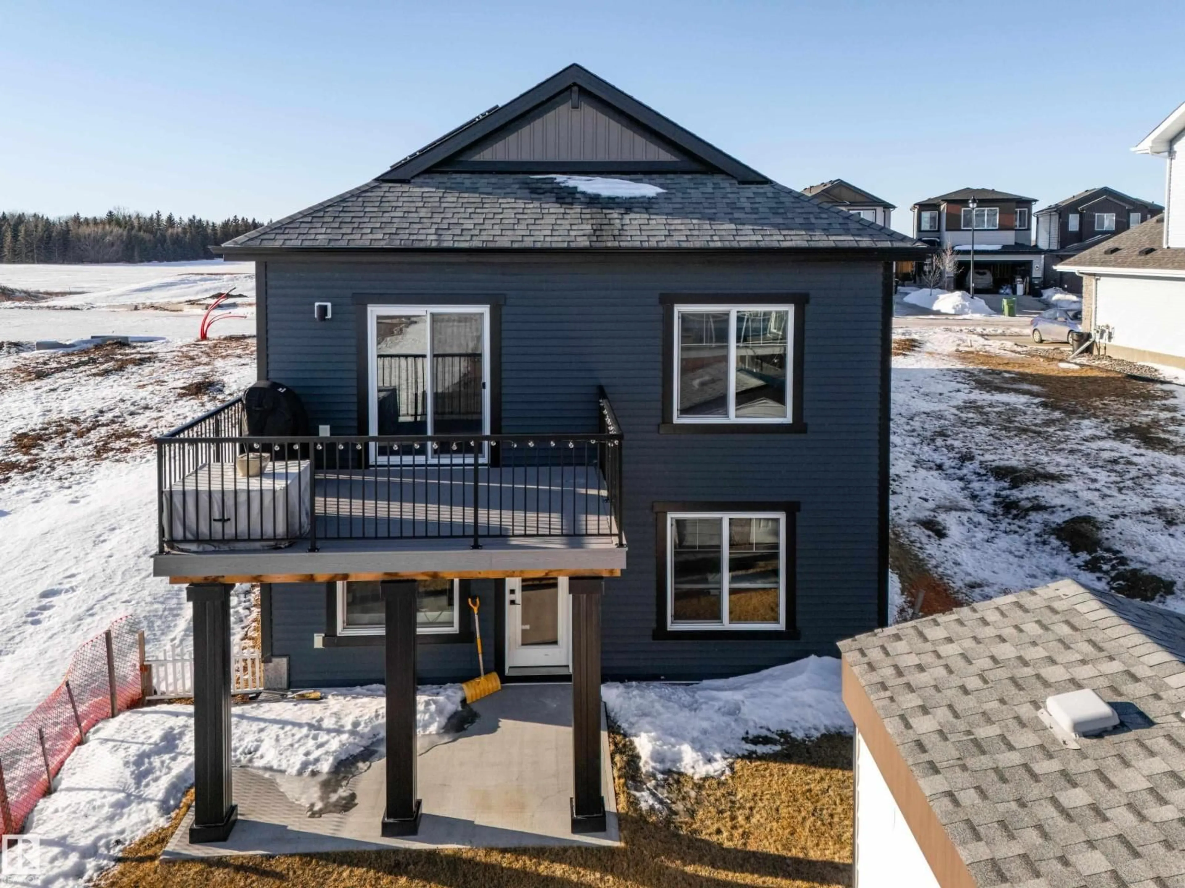 A pic from outside/outdoor area/front of a property/back of a property/a pic from drone, unknown for 605 BOULDER WD, Leduc Alberta T9E1M1