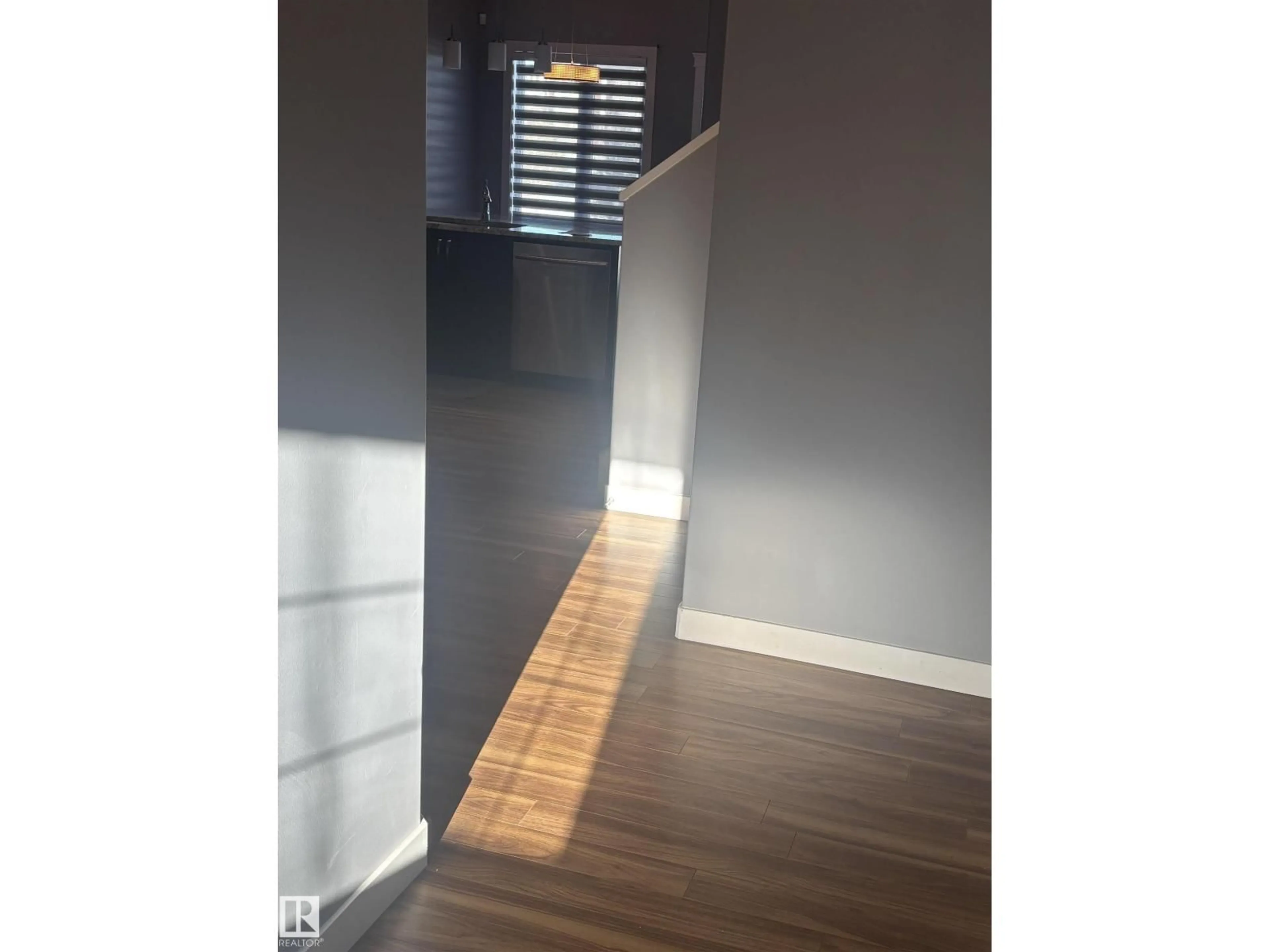 Unknown for 6694 CARDINAL RD, Edmonton Alberta T6W2Y4