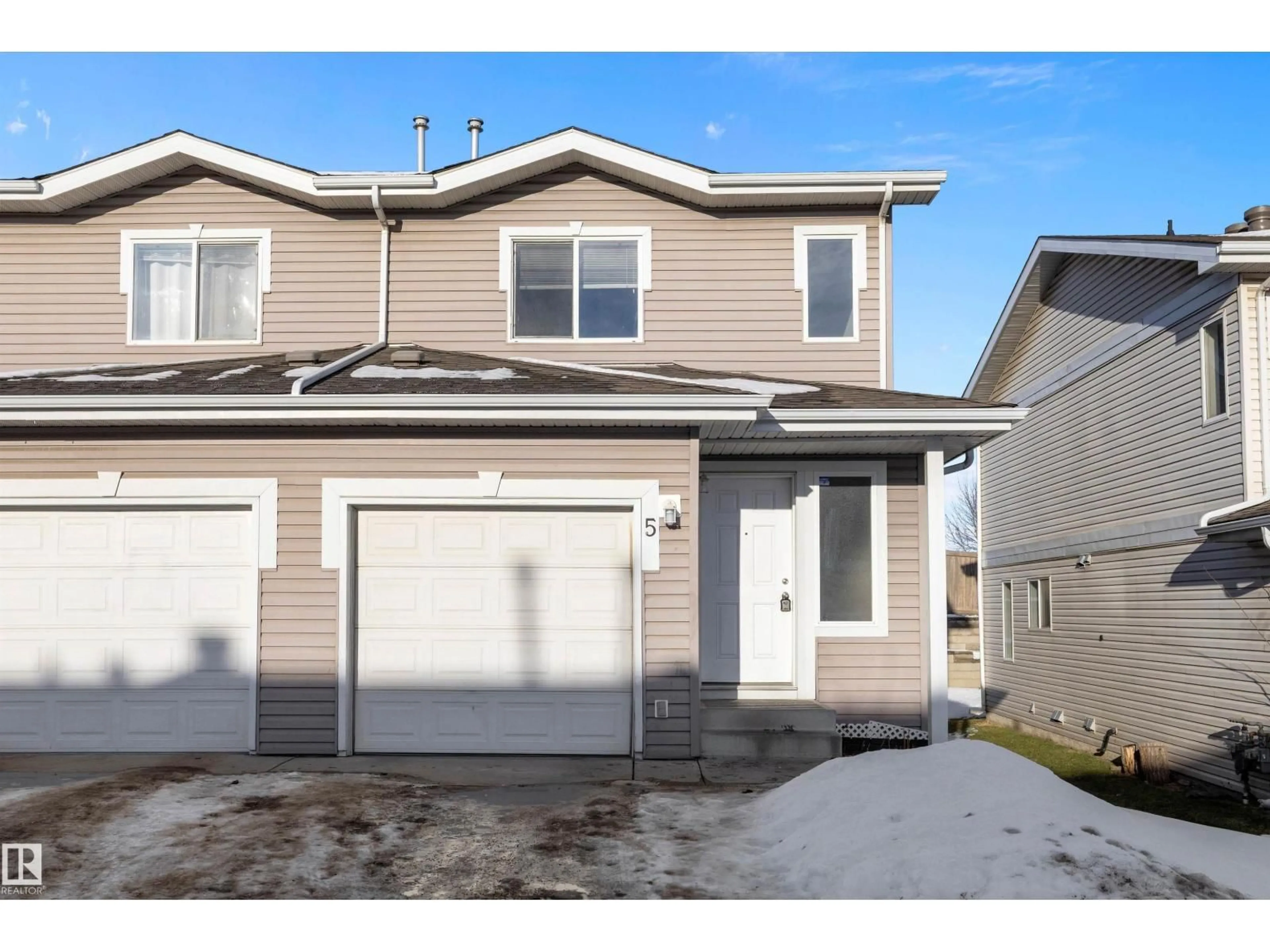 Unknown for #5 - 130 HYNDMAN CR, Edmonton Alberta T5A0E8
