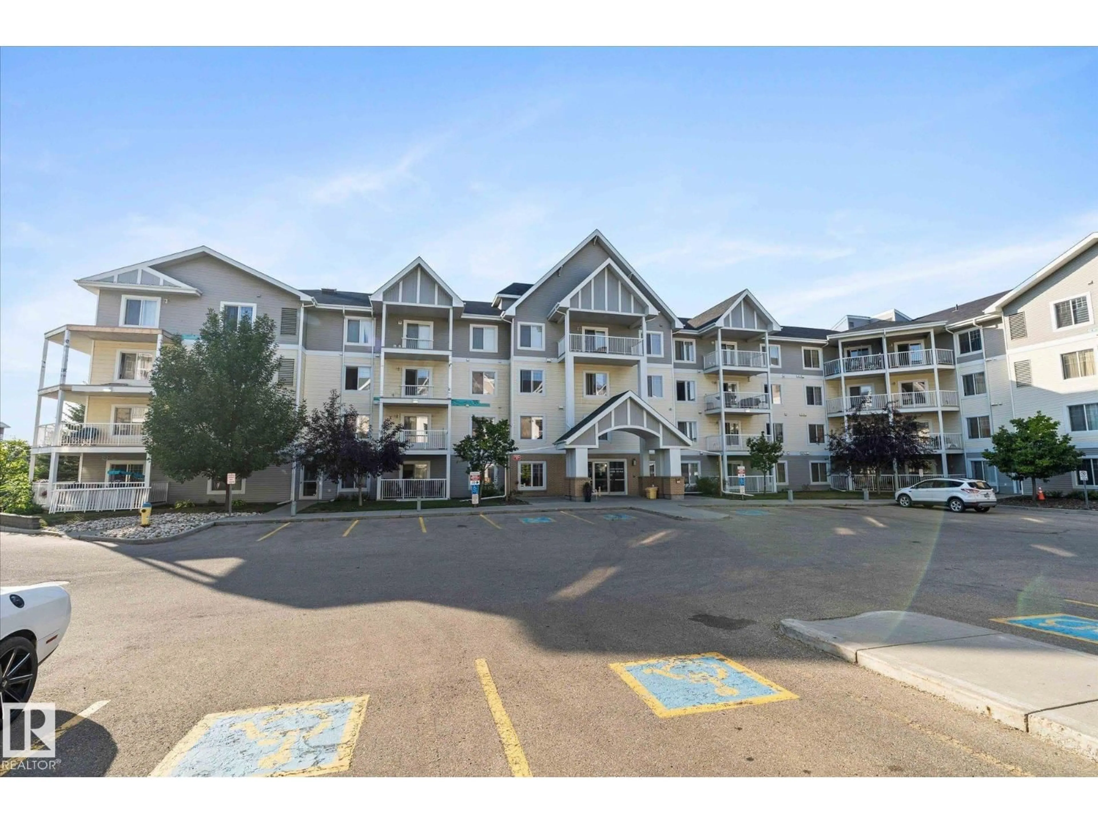 Unknown for 211 - 2208 44 AV, Edmonton Alberta T6T0G6