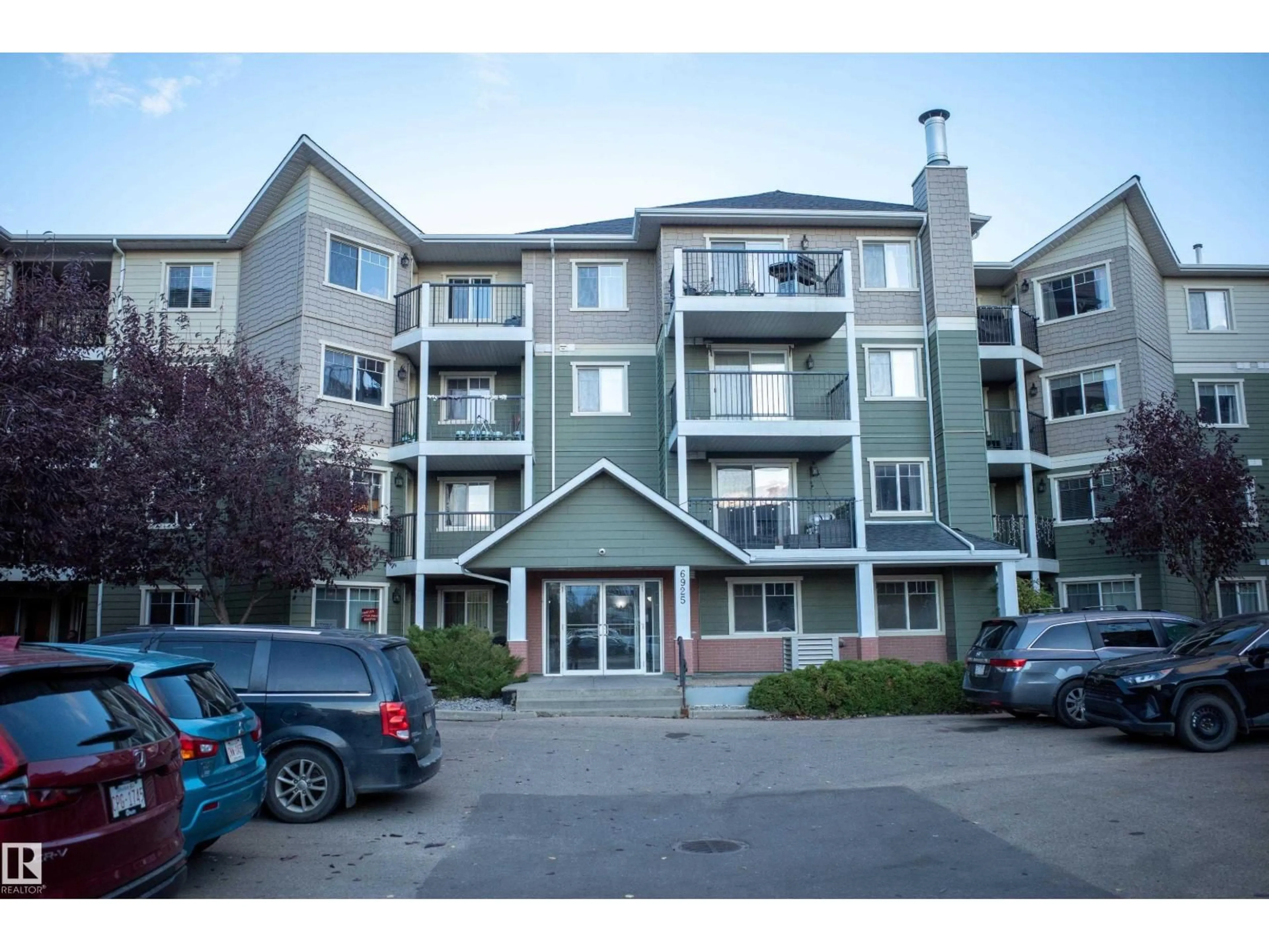 Unknown for 207 - 6925 199 ST, Edmonton Alberta T5T3X8