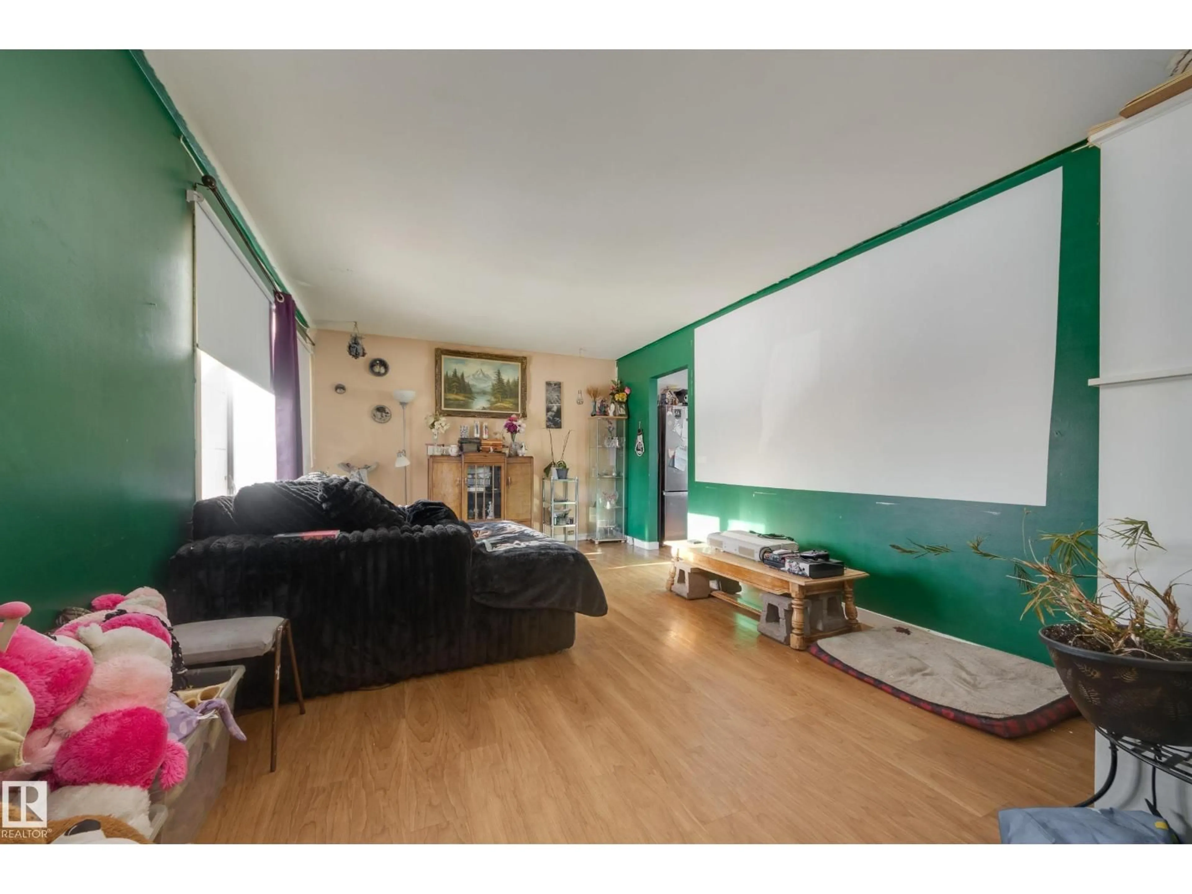 A pic of a room for NW - 1330 72 ST, Edmonton Alberta T6K2S9