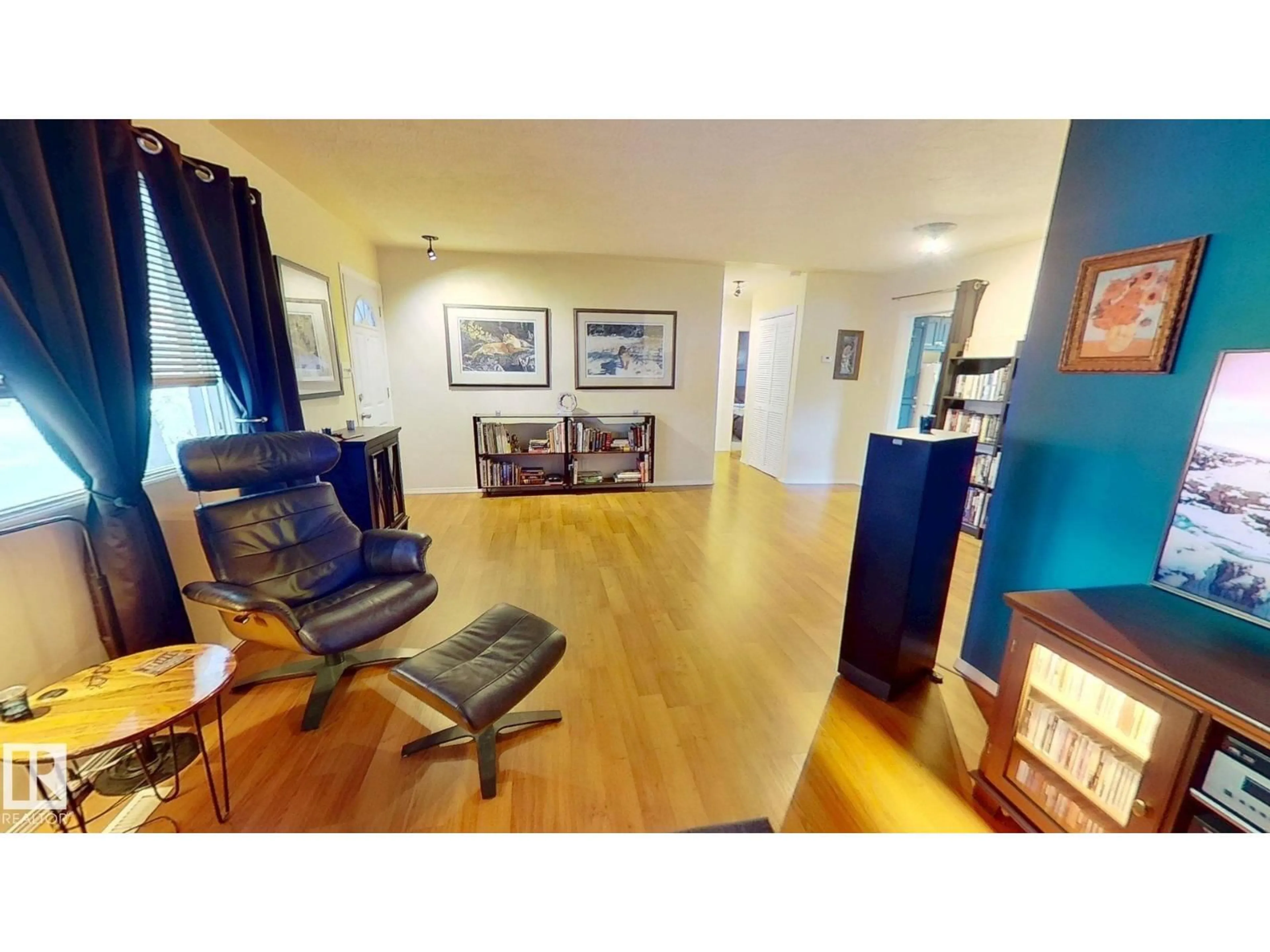 Unknown for NW - 13031 115 ST, Edmonton Alberta T5E5G4