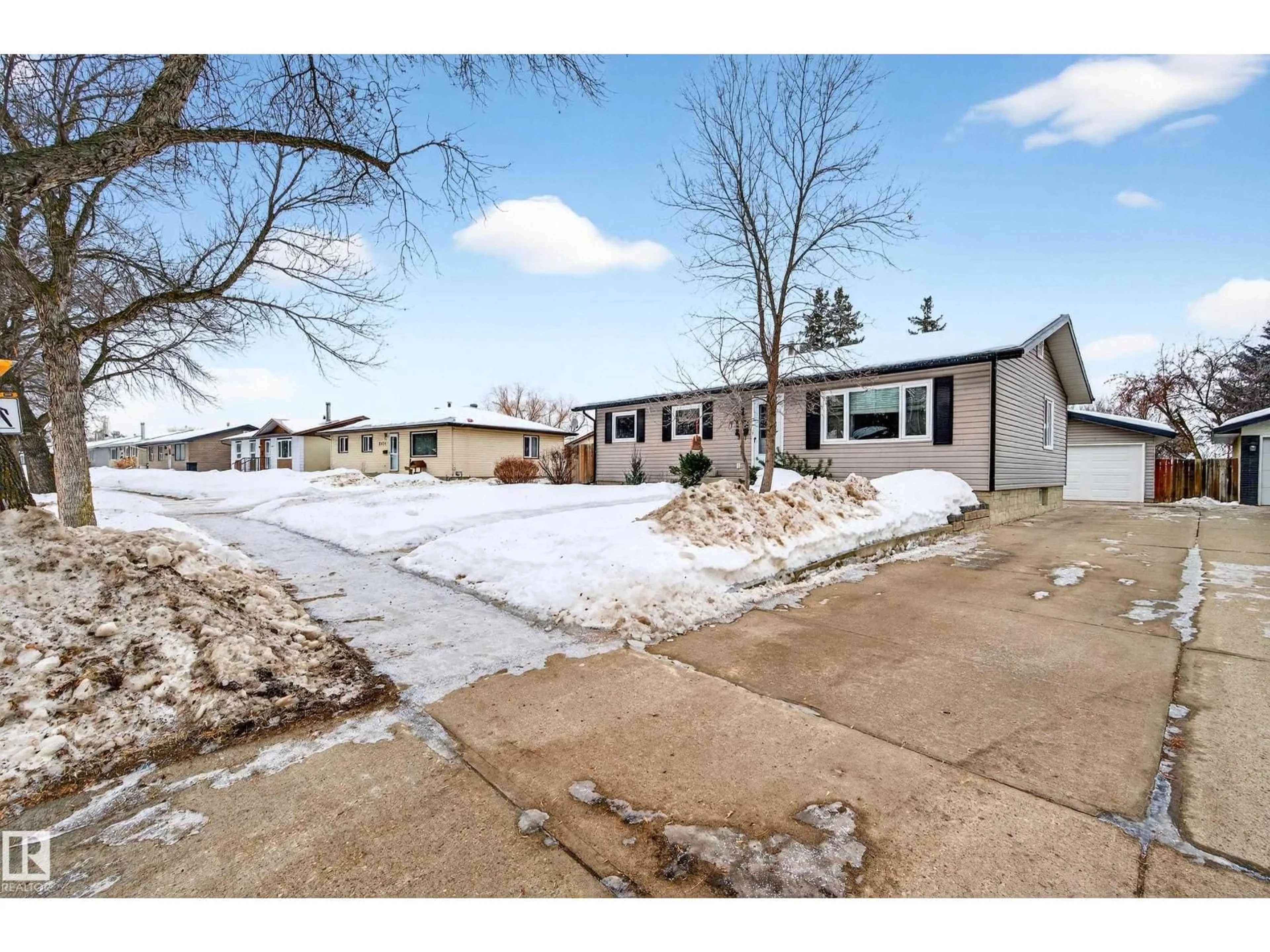 Unknown for 8938 94 AV, Fort Saskatchewan Alberta T8L1B4