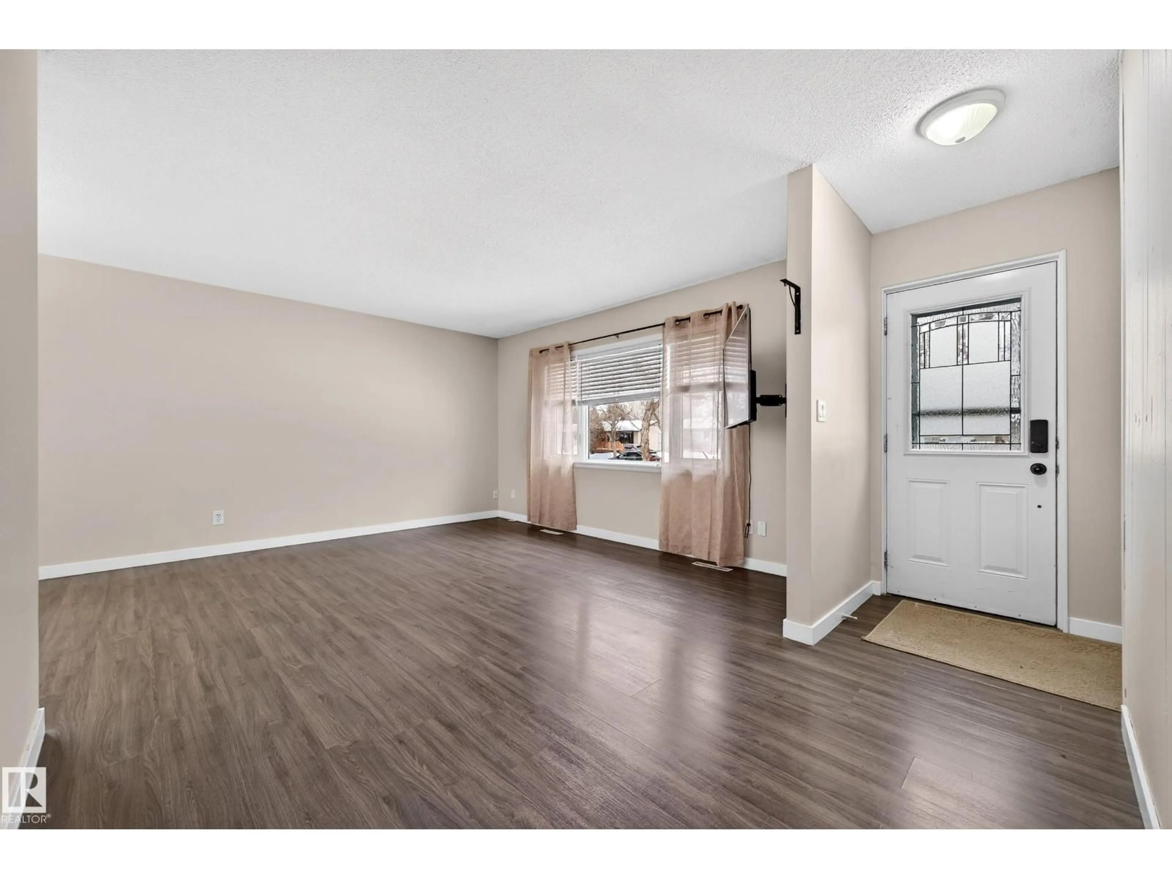 A pic of a room for 8938 94 AV, Fort Saskatchewan Alberta T8L1B4