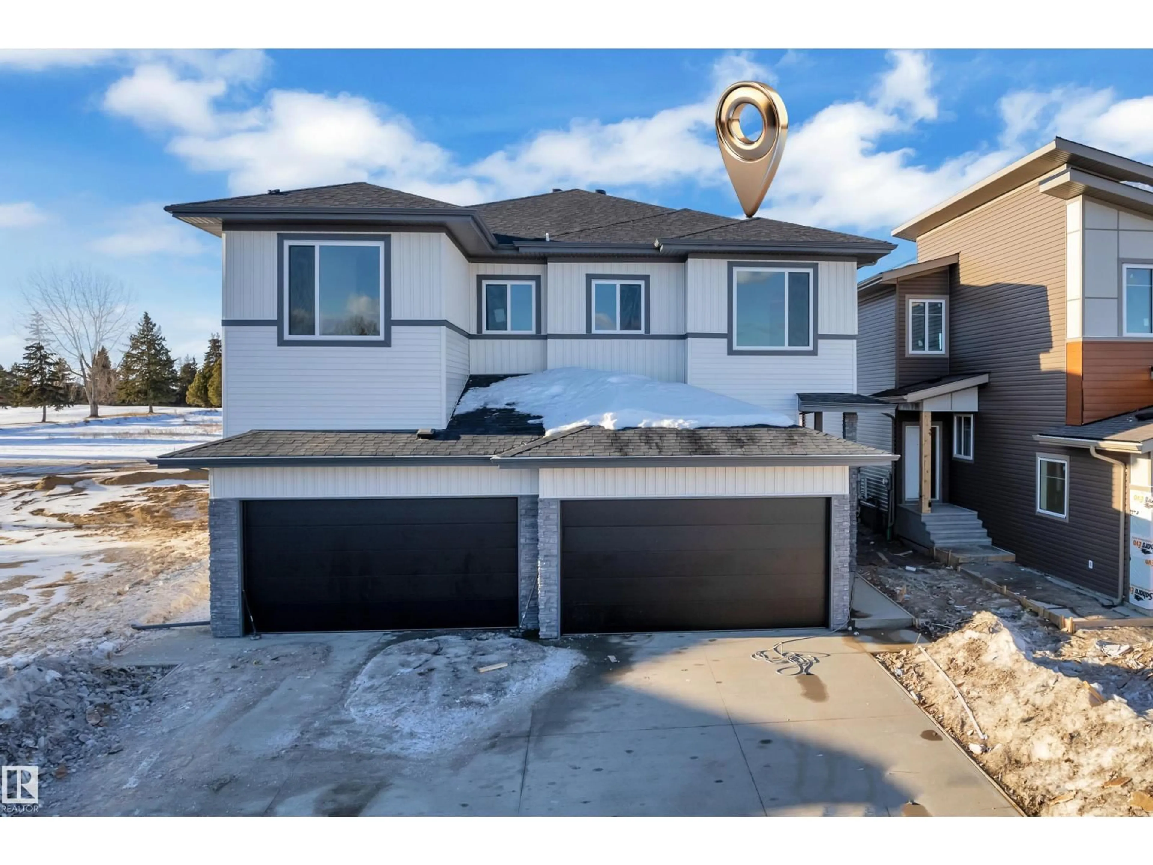 Home with vinyl exterior material, street for 36 GRAYSON GR, Stony Plain Alberta T7Z0P3