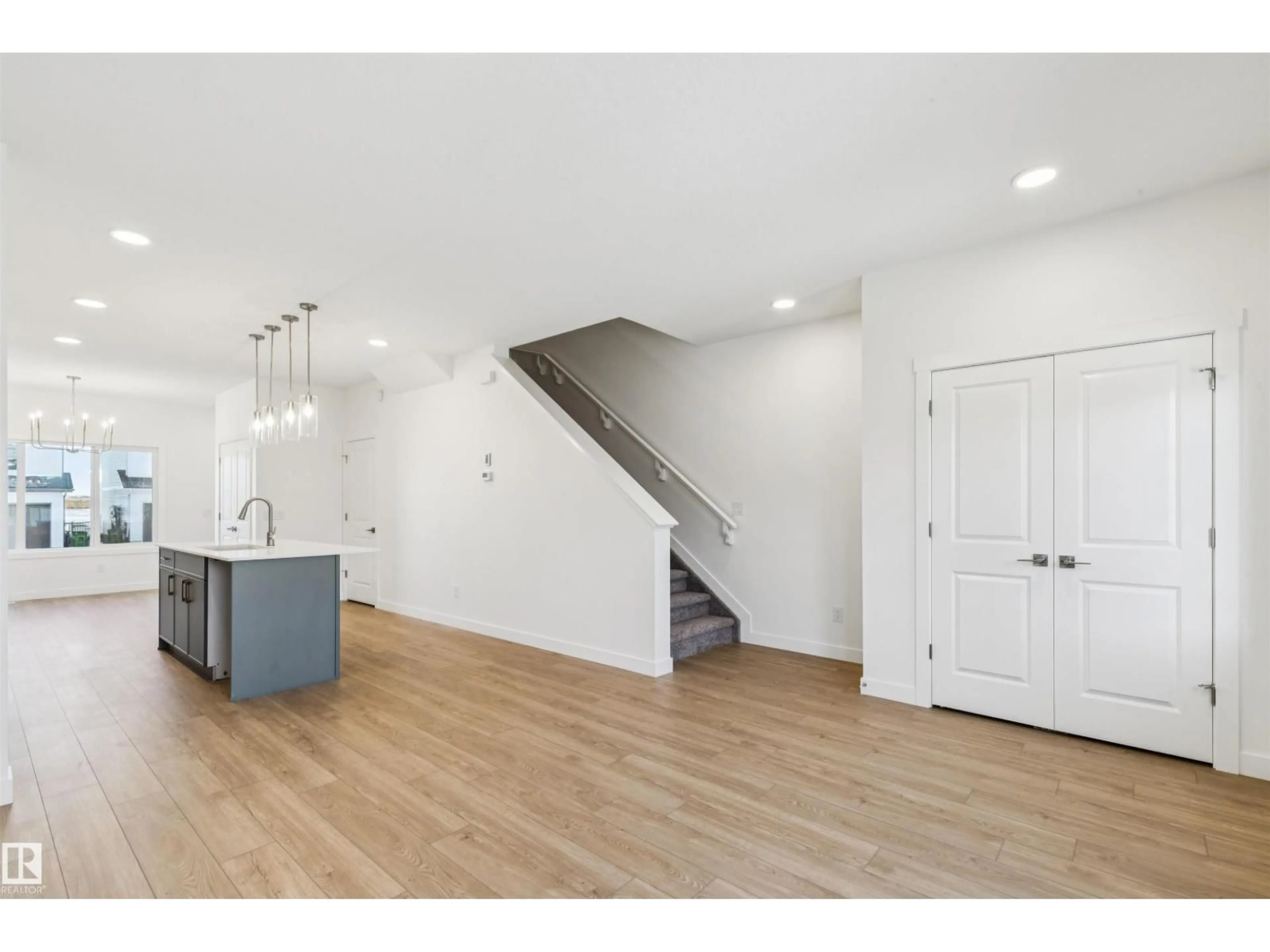 Unknown for 2008 191 ST, Edmonton Alberta T6M3E8