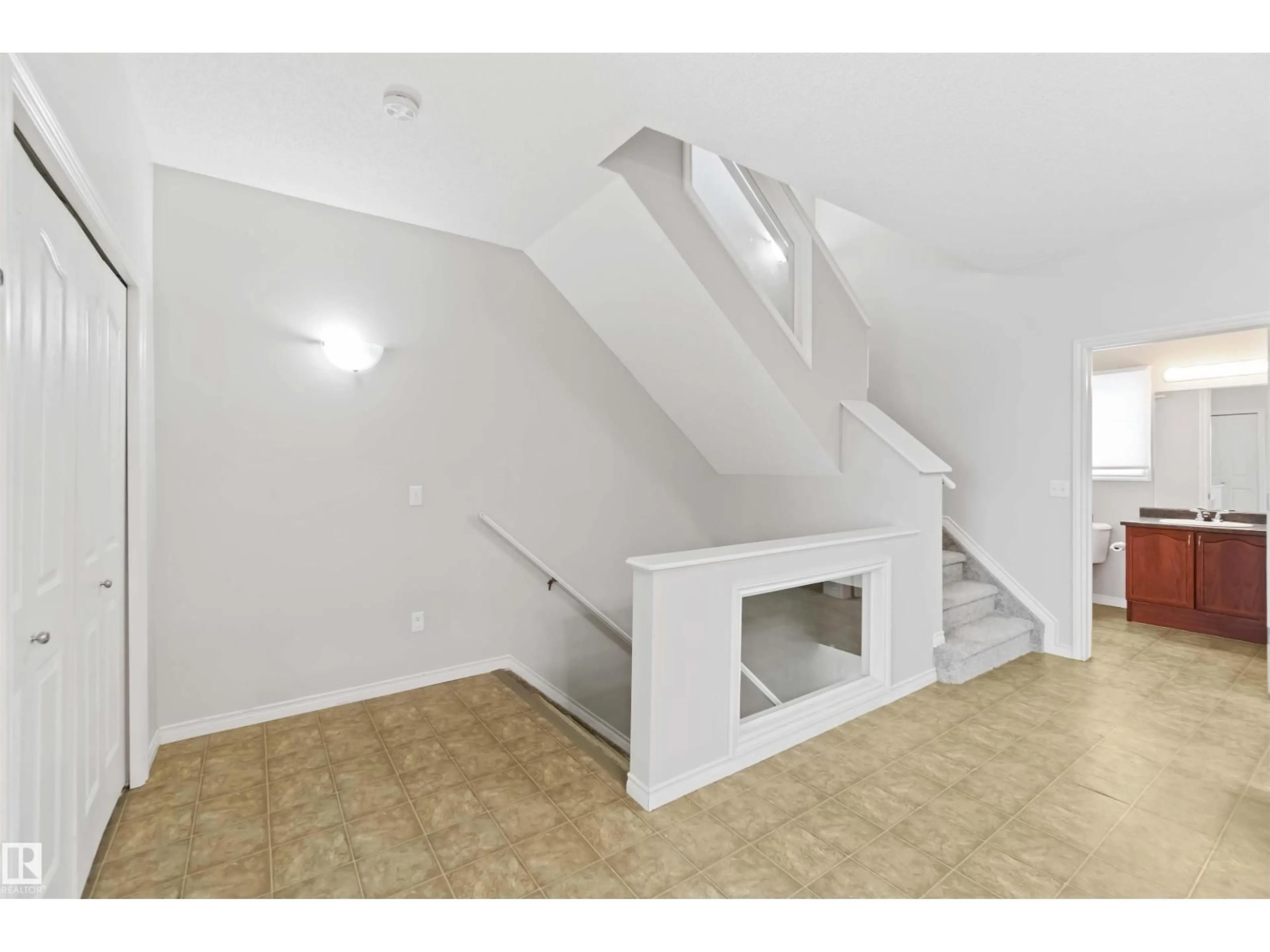 A pic of a room for #53 - 3010 33 AV, Edmonton Alberta T6T0C3