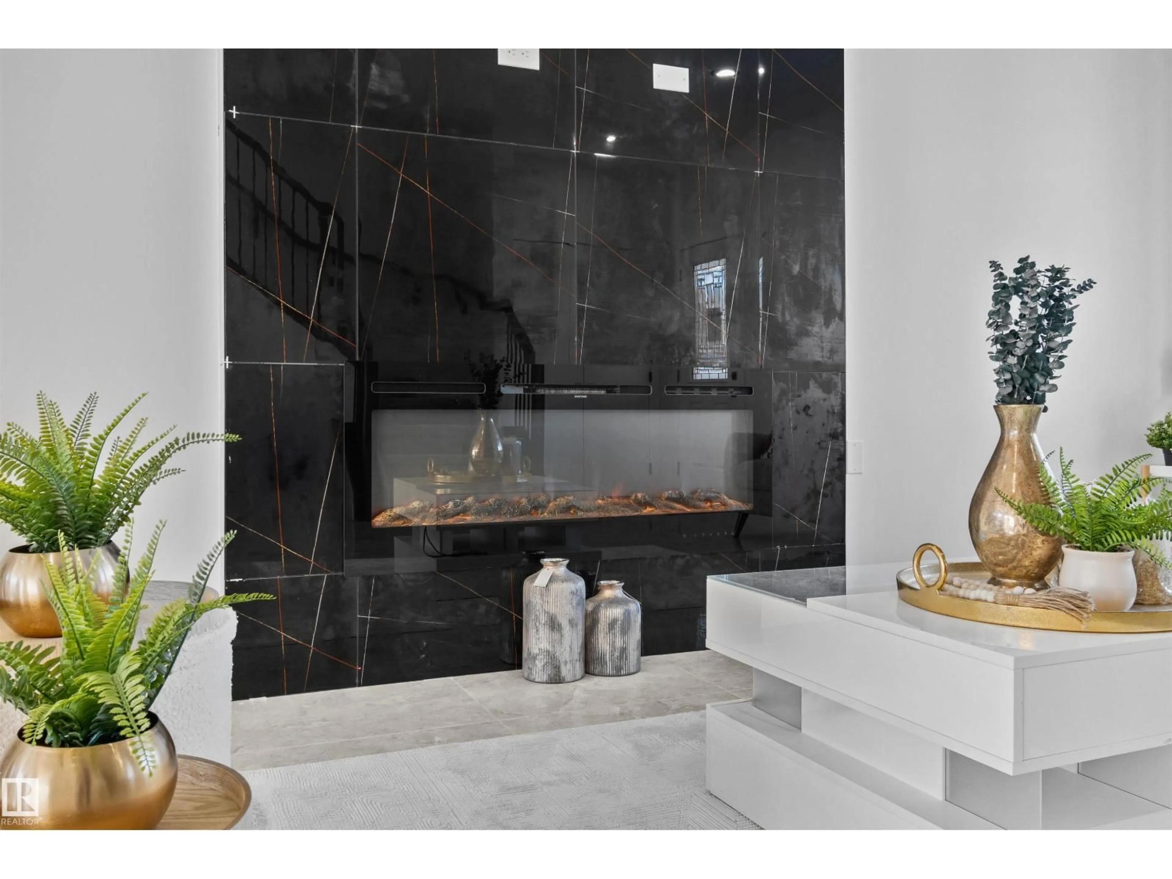 Contemporary bathroom, ceramic/tile floor for 330 ROBERTS WD, Leduc Alberta T9E1P9