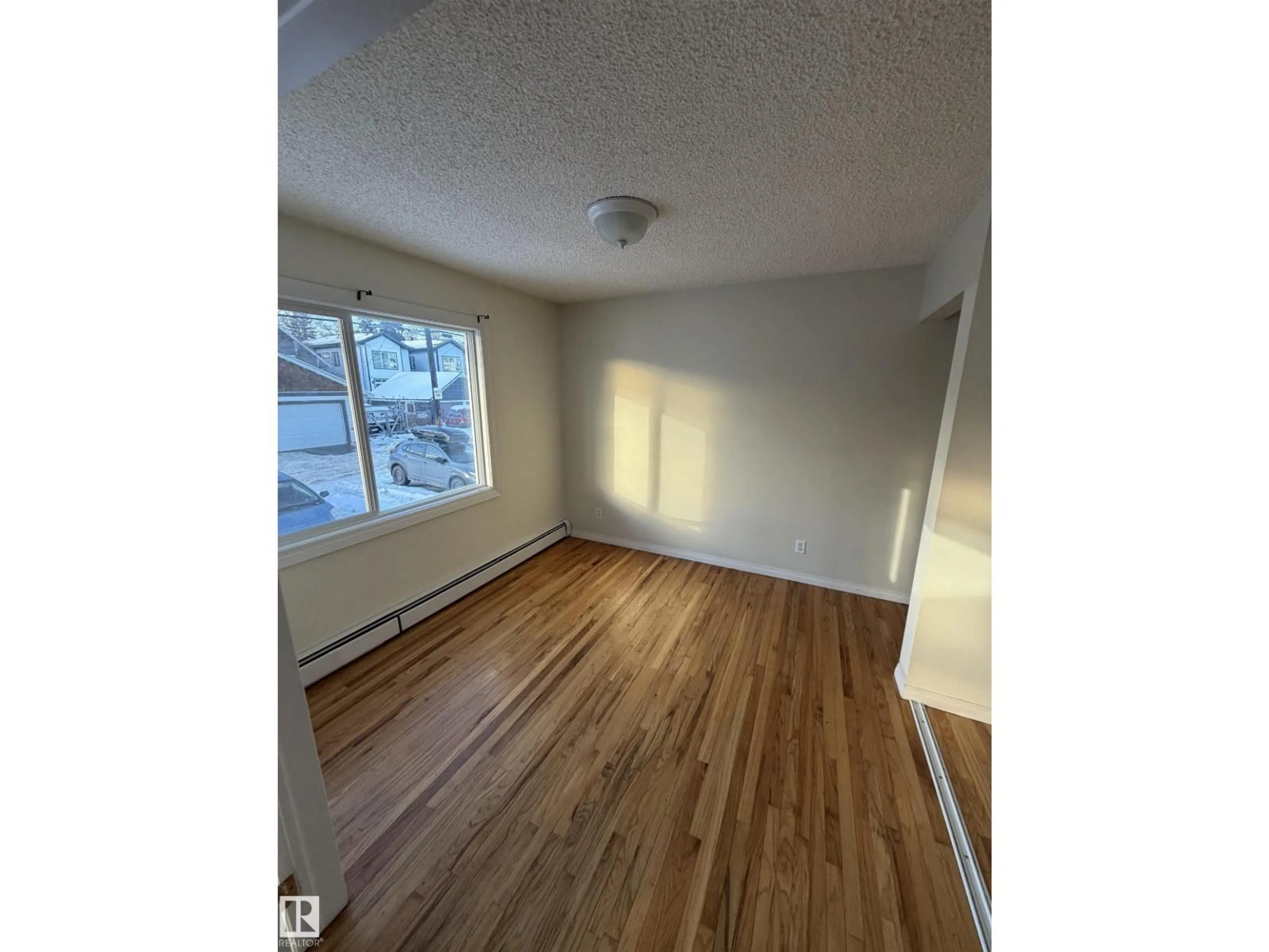 A pic of a room for 13 - 11008 124 ST NW, Edmonton Alberta T5M0J4