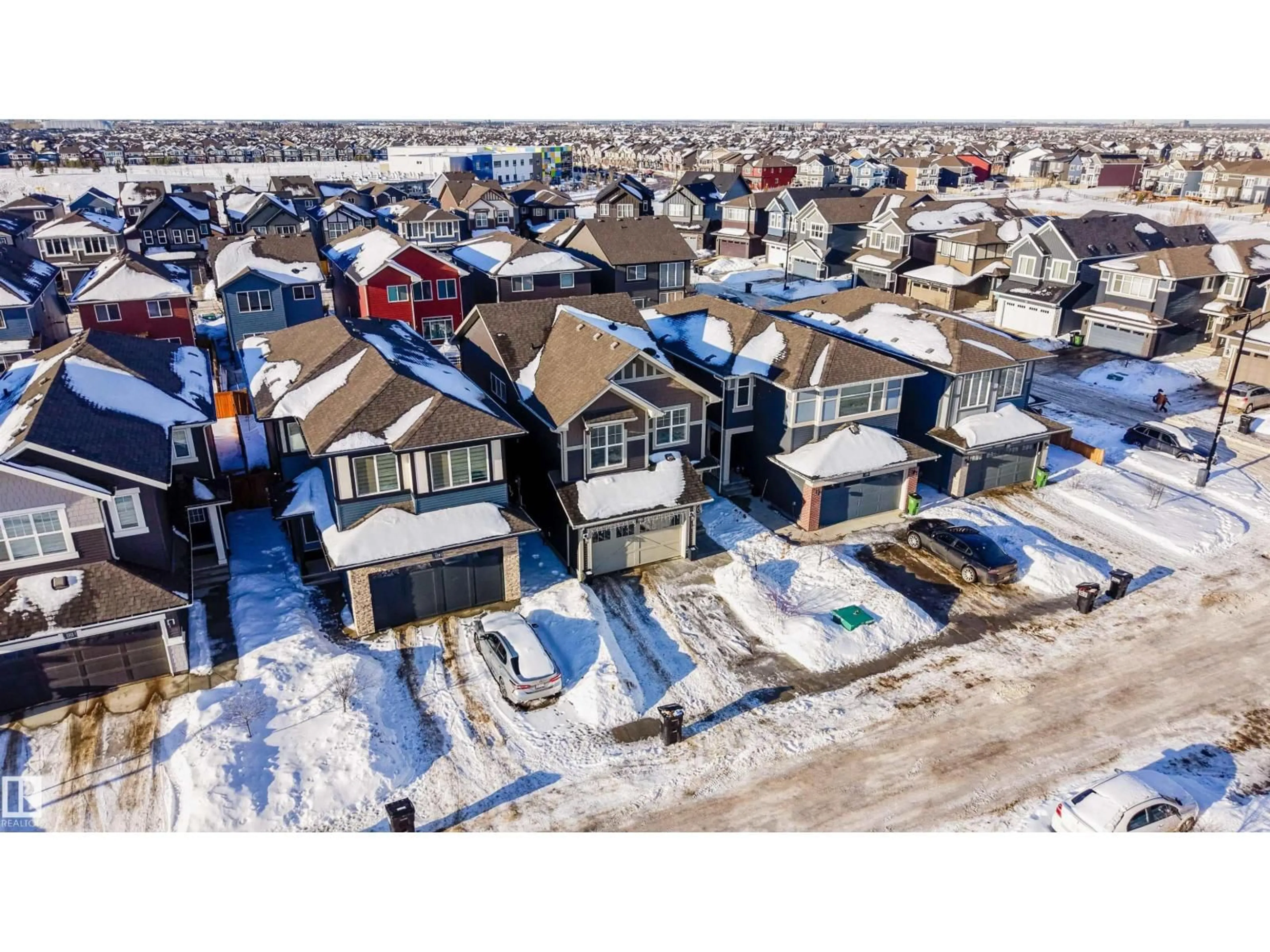 A pic from outside/outdoor area/front of a property/back of a property/a pic from drone, street for SW - 1308 PLUM LINK LI, Edmonton Alberta T6X0S4
