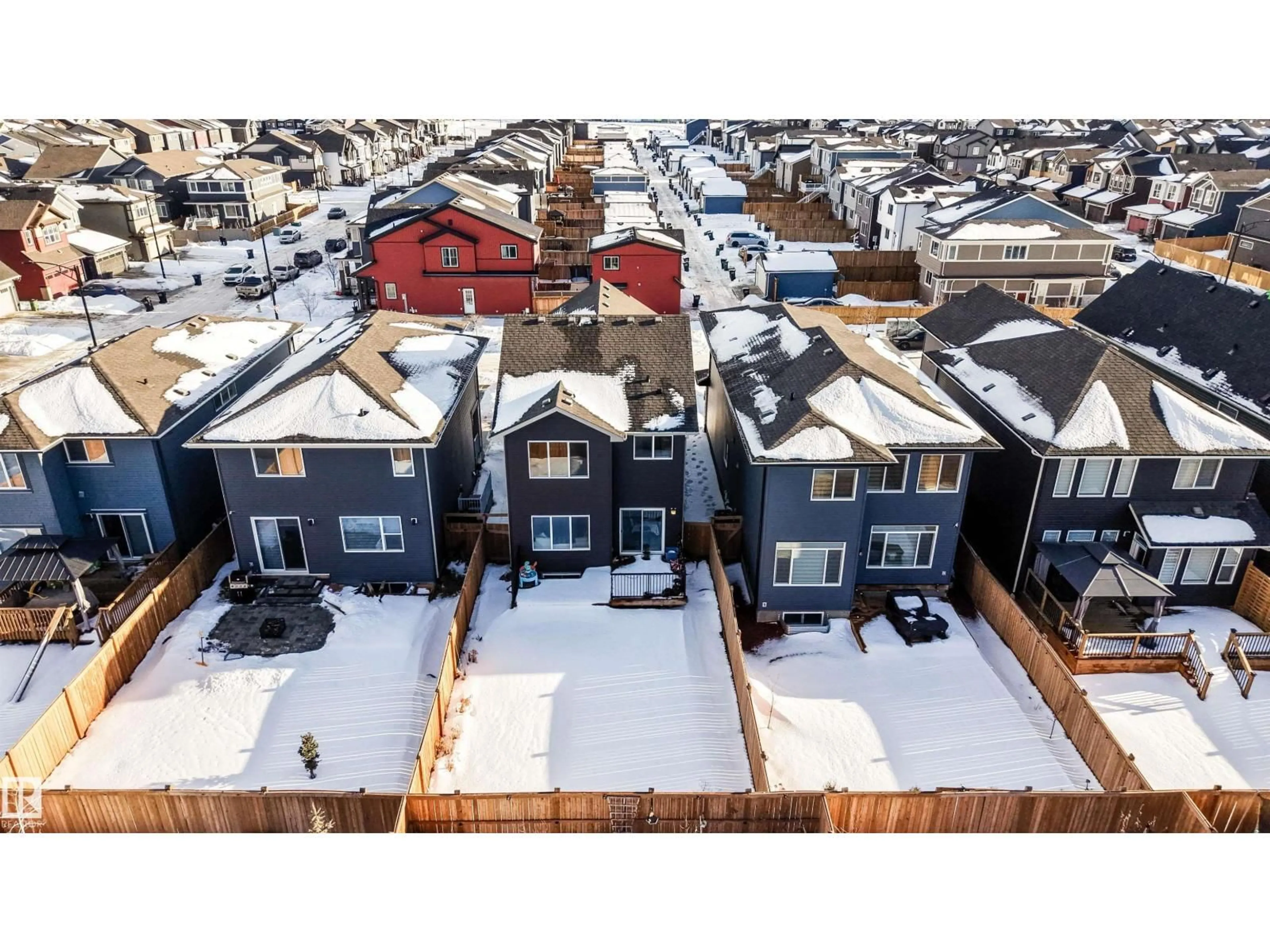 A pic from outside/outdoor area/front of a property/back of a property/a pic from drone, unknown for SW - 1308 PLUM LINK LI, Edmonton Alberta T6X0S4