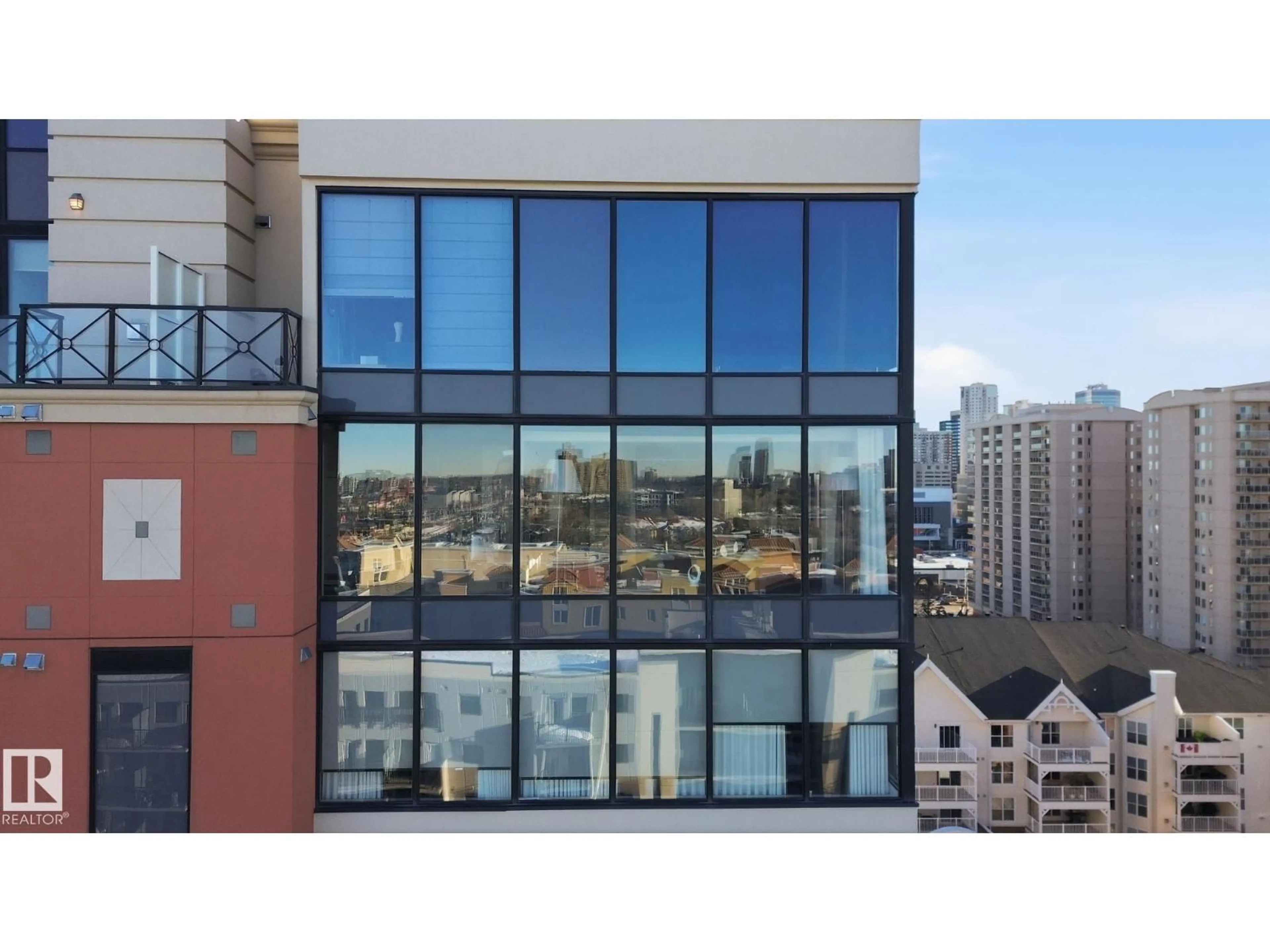 Unknown for 1102 111 ST NW, Edmonton Alberta T5K0A2