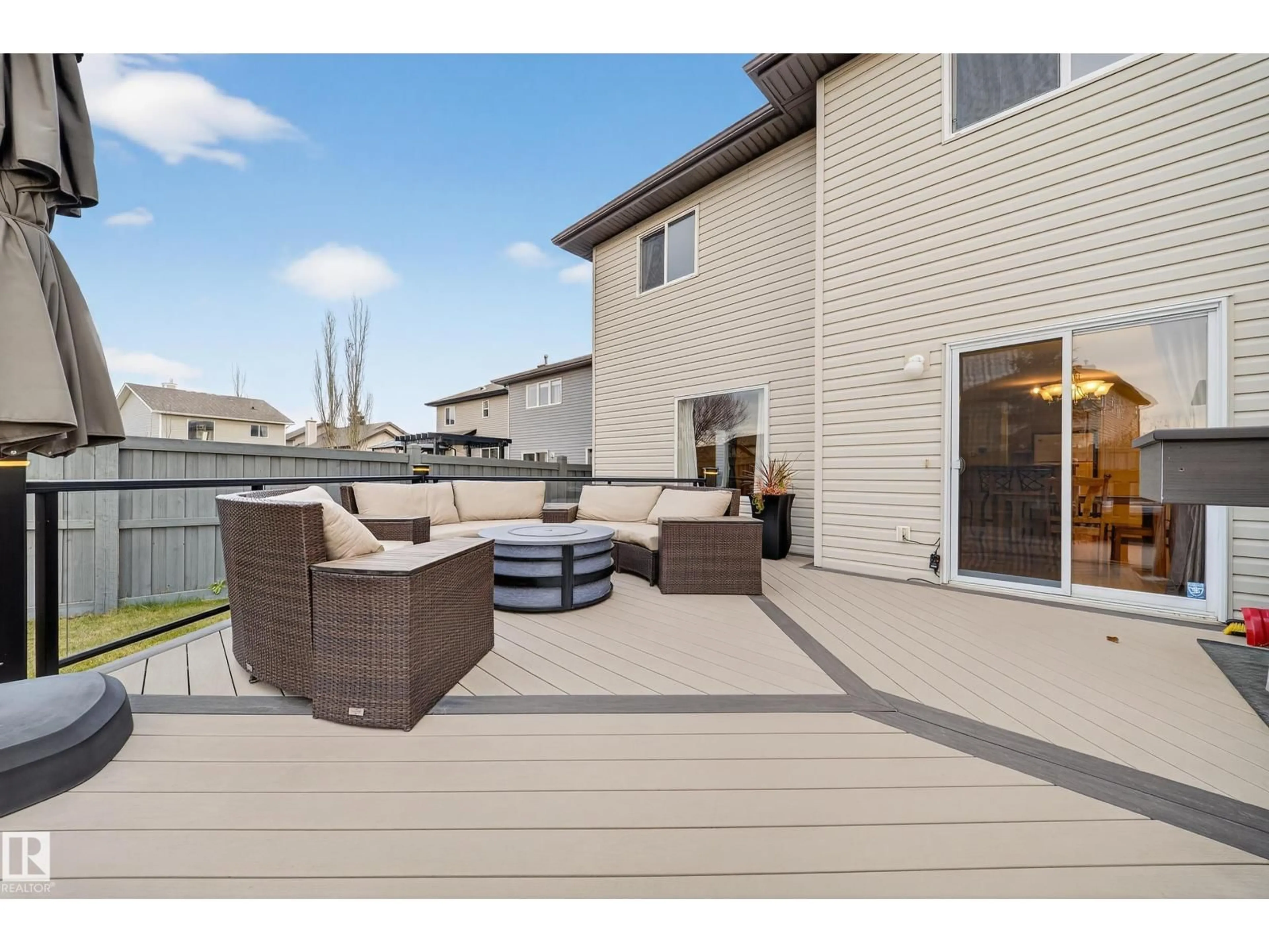 Patio, unknown for NW - 4712 204 STREET, Edmonton Alberta T6M0C3