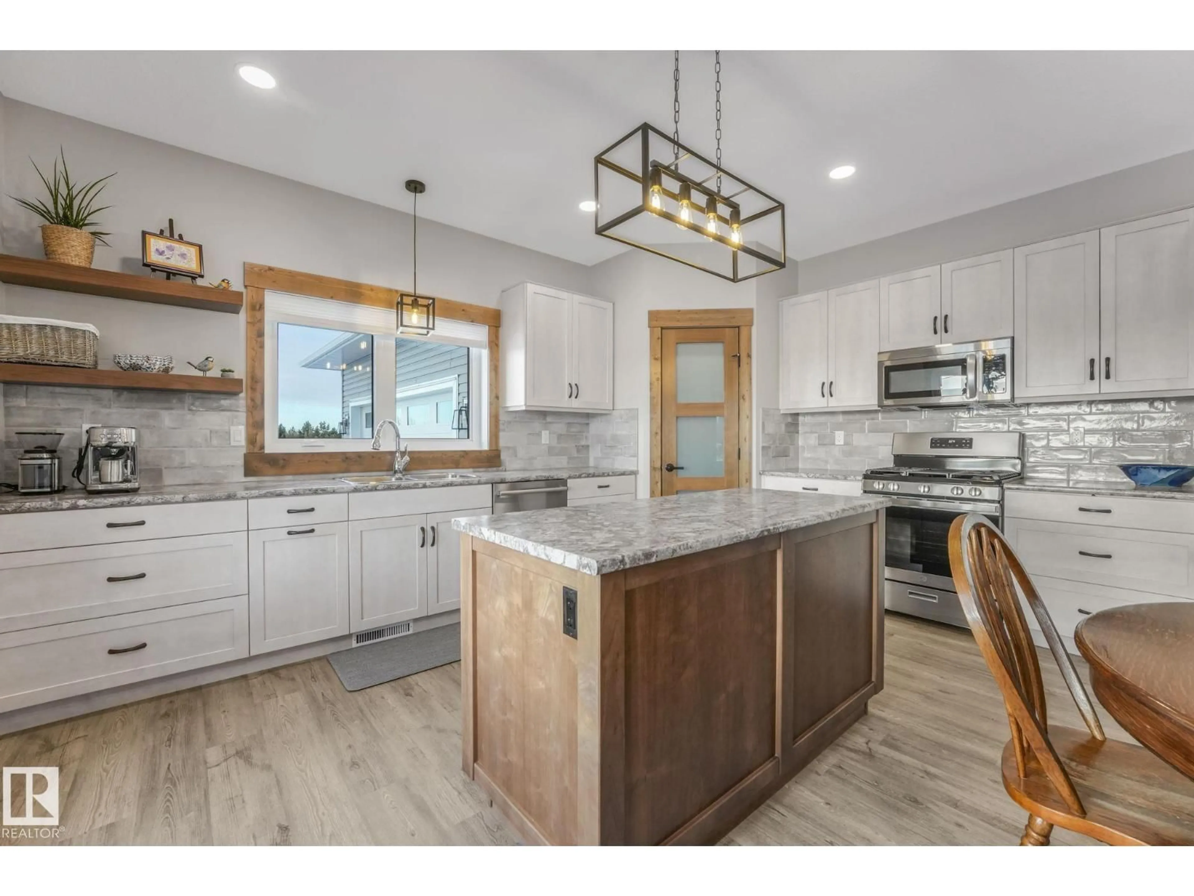 Open concept kitchen, unknown for 28149 TWP RD 484, Rural Leduc County Alberta T0C2P0