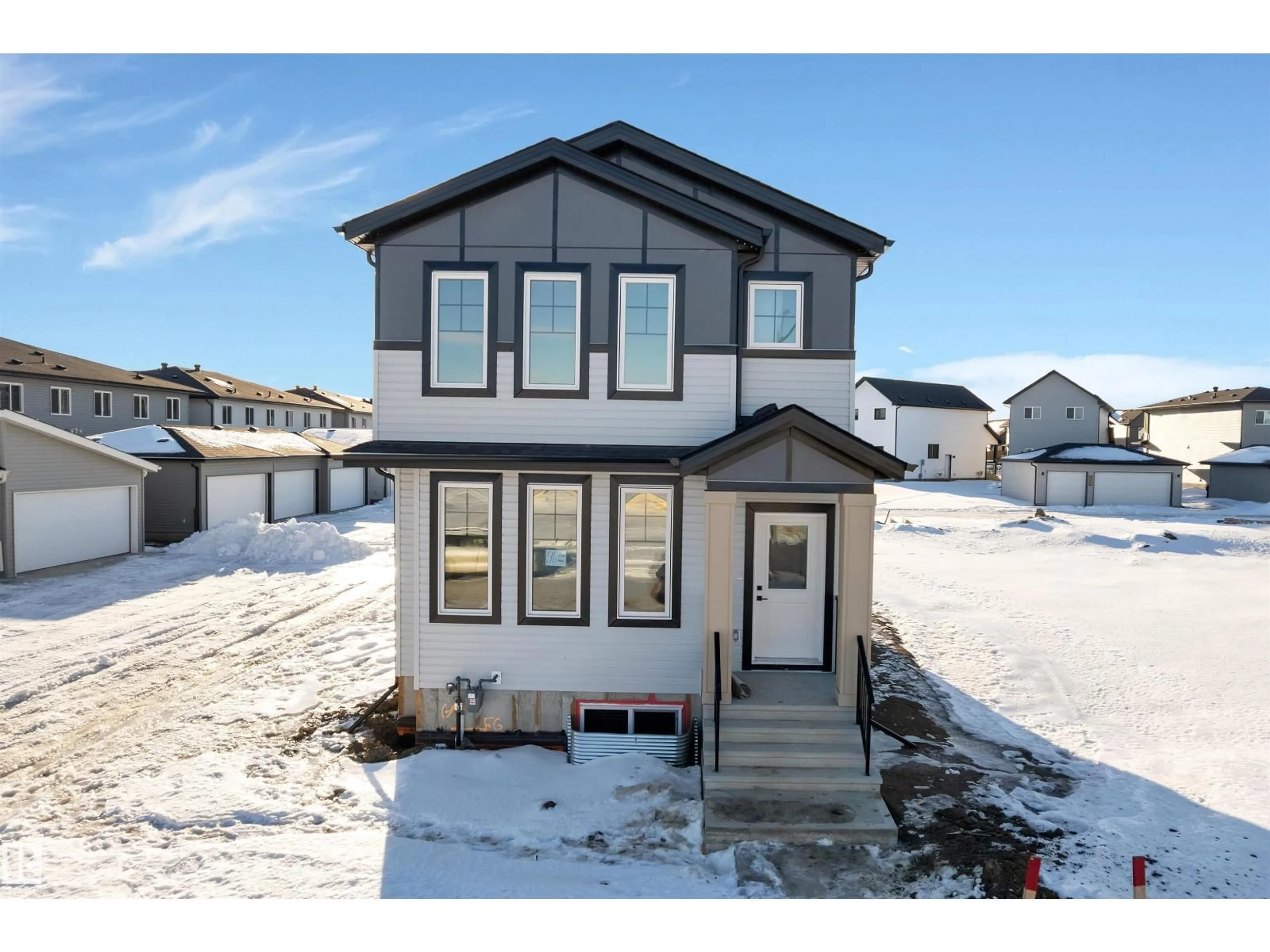 Home with vinyl exterior material, street for 96 PATRIOT WY, Spruce Grove Alberta T7X4E8