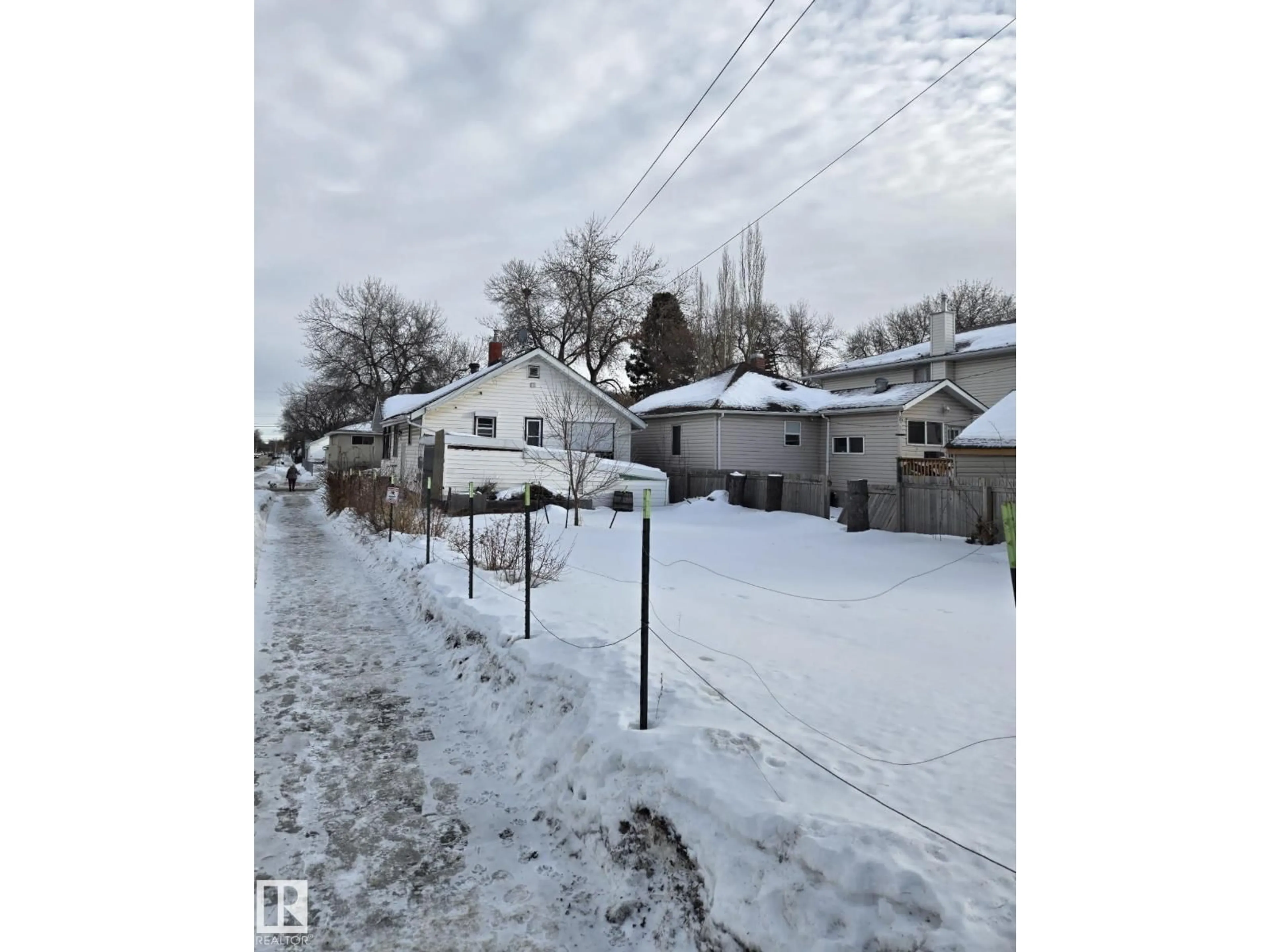 Blurry image for NW - 12146 94 ST, Edmonton Alberta T5G1J9
