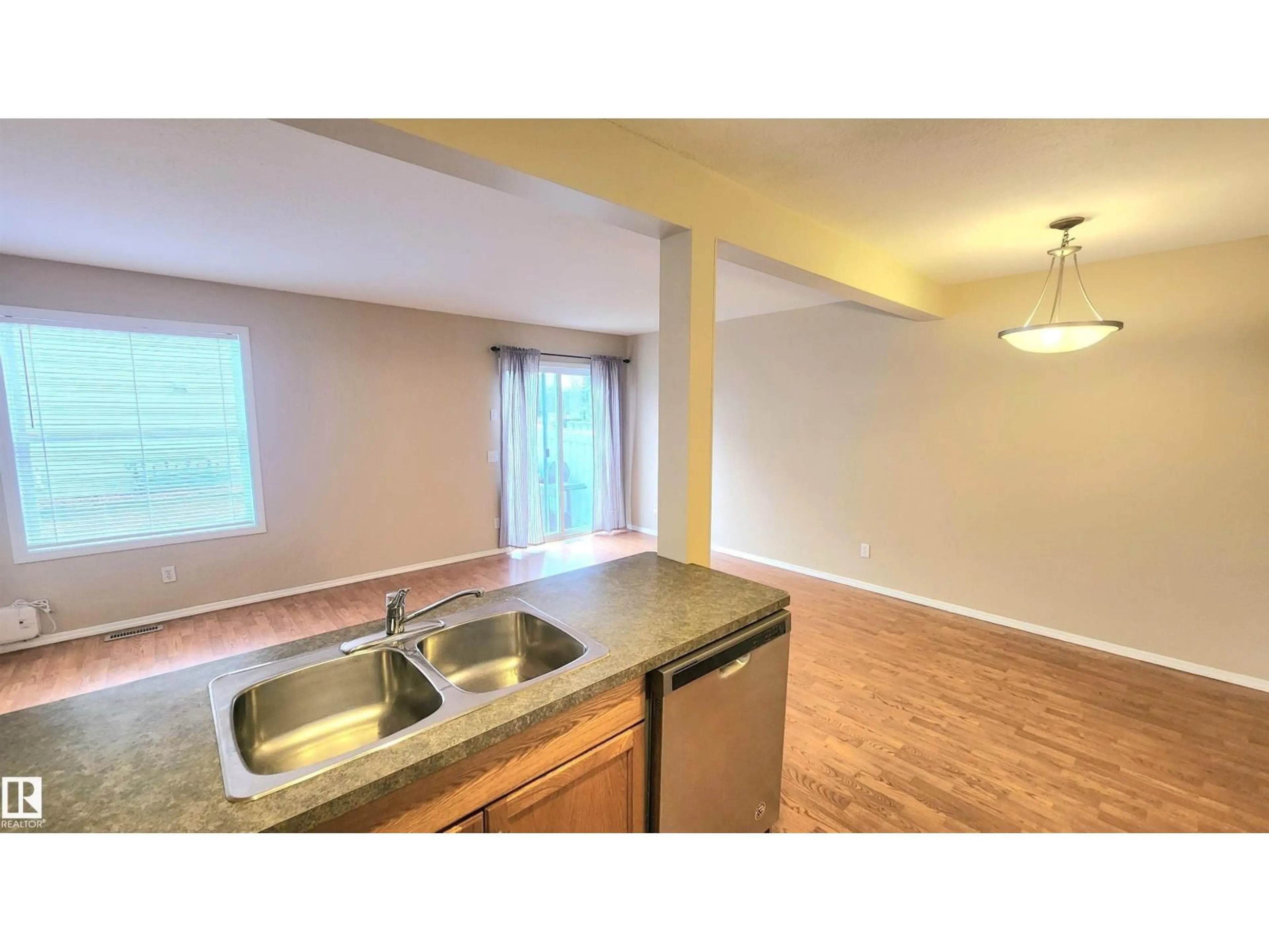 Standard kitchen, unknown for SW - 181 230 EDWARDS DR, Edmonton Alberta T6X1G7