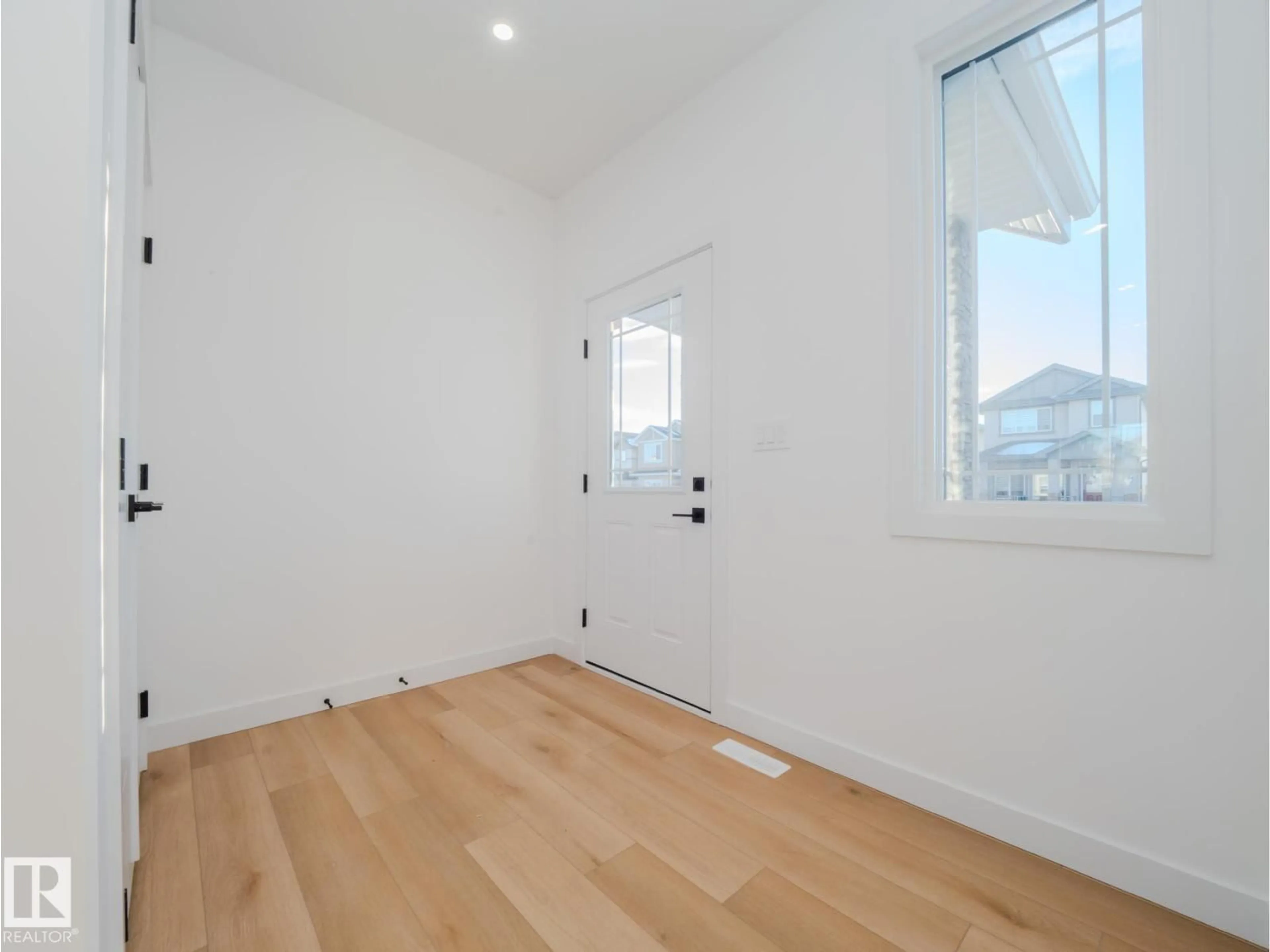 A pic of a room for 9824 106 AV, Morinville Alberta T8R2P1