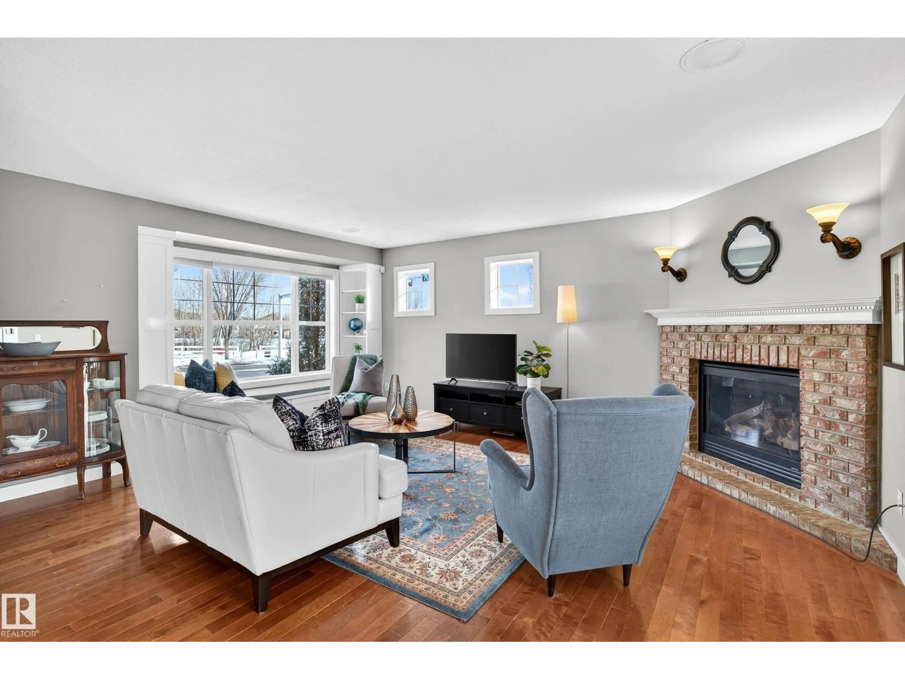 Living room with furniture, unknown for 1904 TOWNE CENTRE BV, Edmonton Alberta T6R2W3