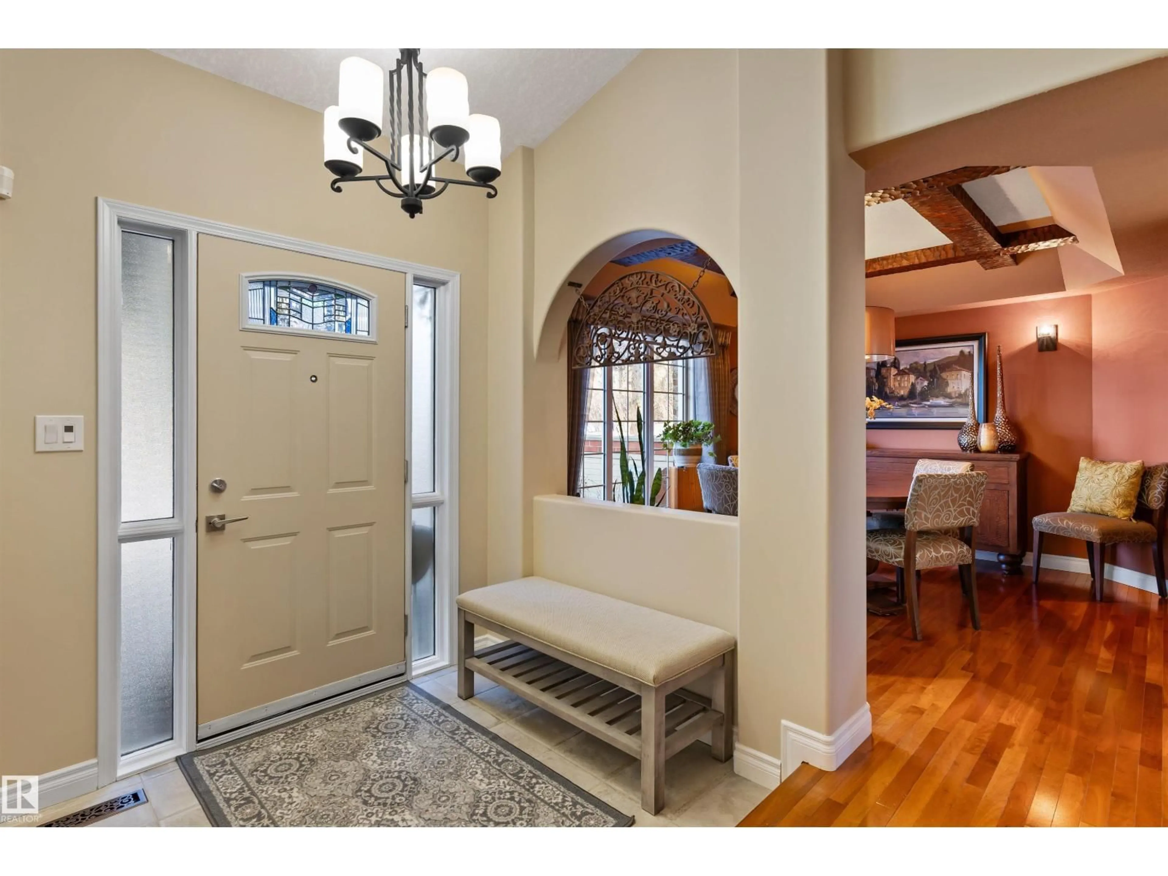 Indoor entryway for 49 BERRYMORE DR, St. Albert Alberta T8N6B8