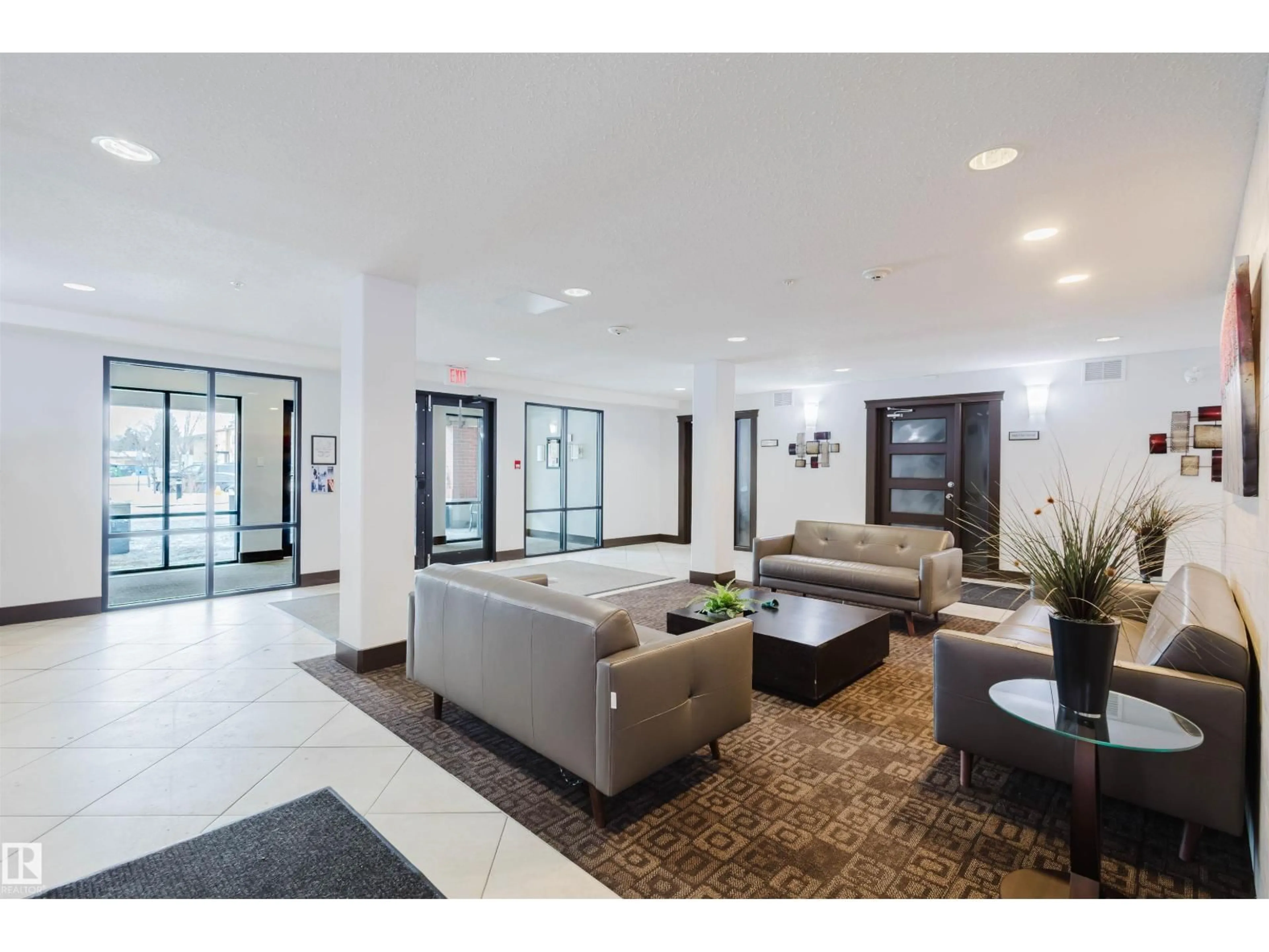 Lobby for #209 - 7909 71 ST, Edmonton Alberta T6B3P5