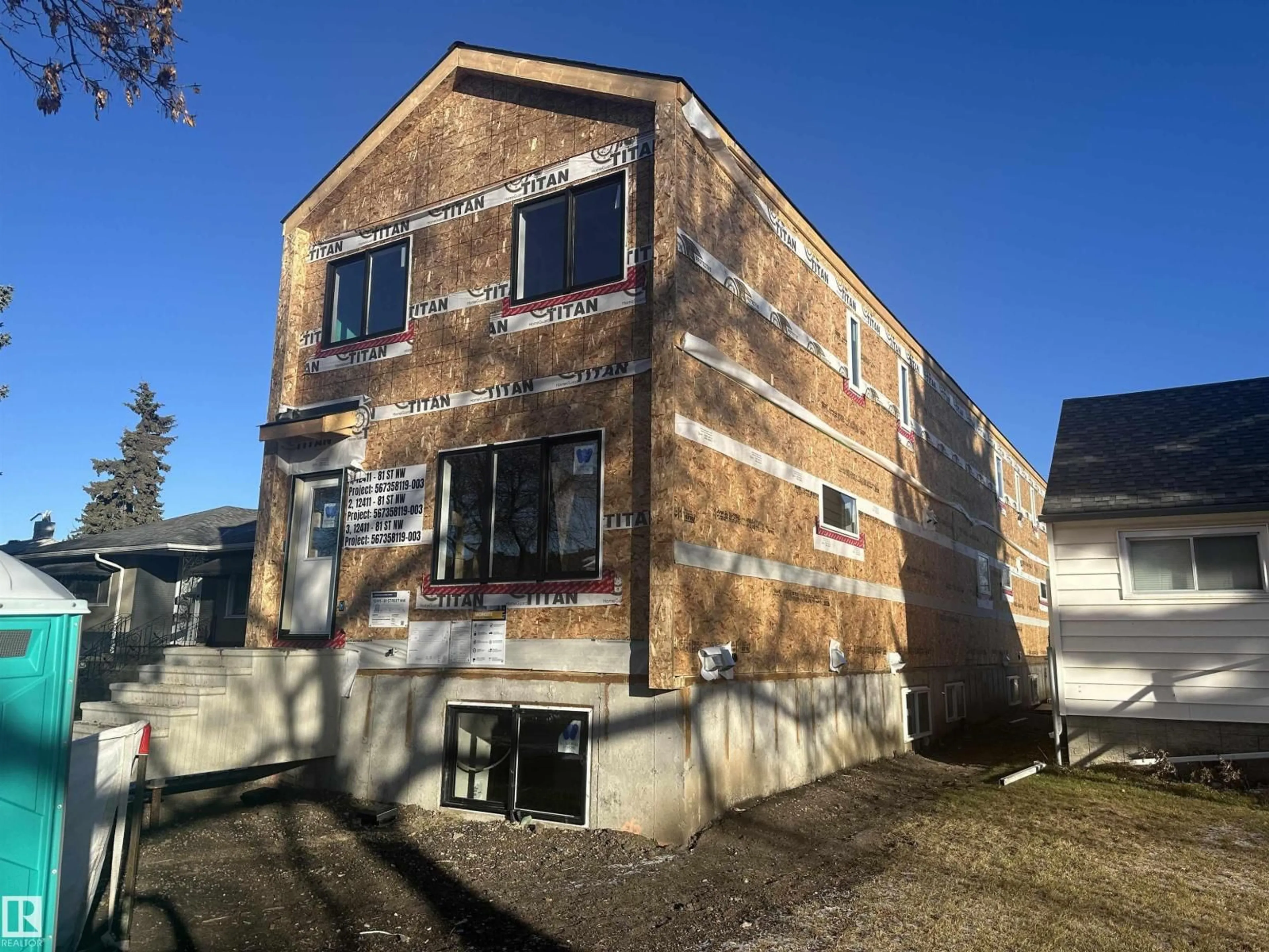 Unknown for 12411 81 ST, Edmonton Alberta T5B2T6