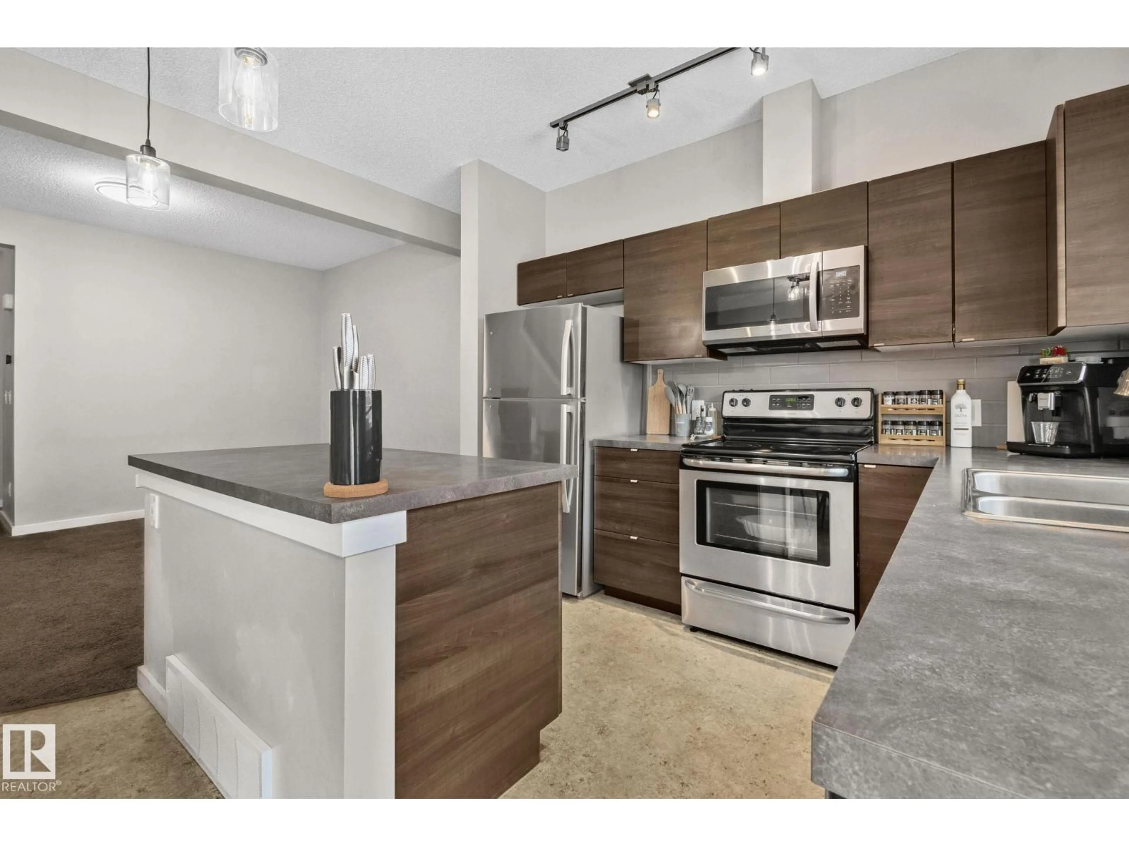 Unknown for #11 - 3710 ALLAN DR, Edmonton Alberta T6W2C4