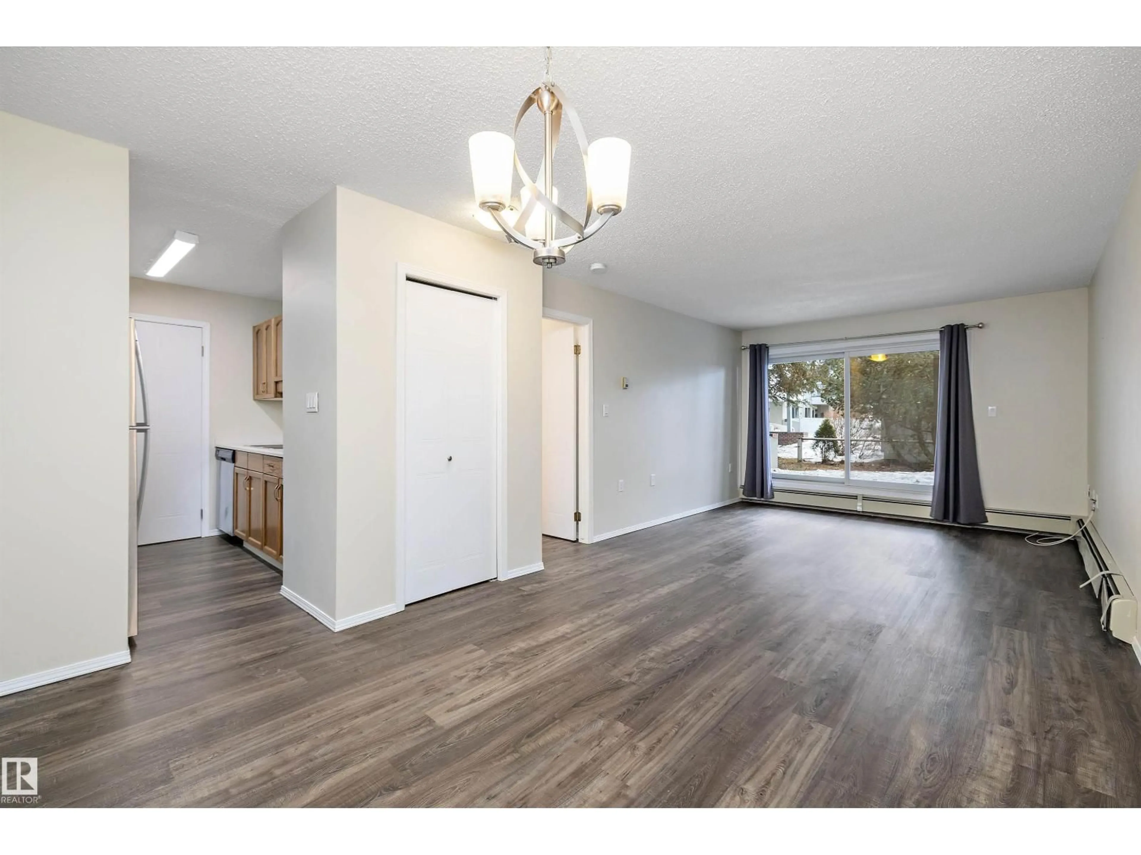 Unknown for #110 - 15503 106 ST, Edmonton Alberta T5X5W7