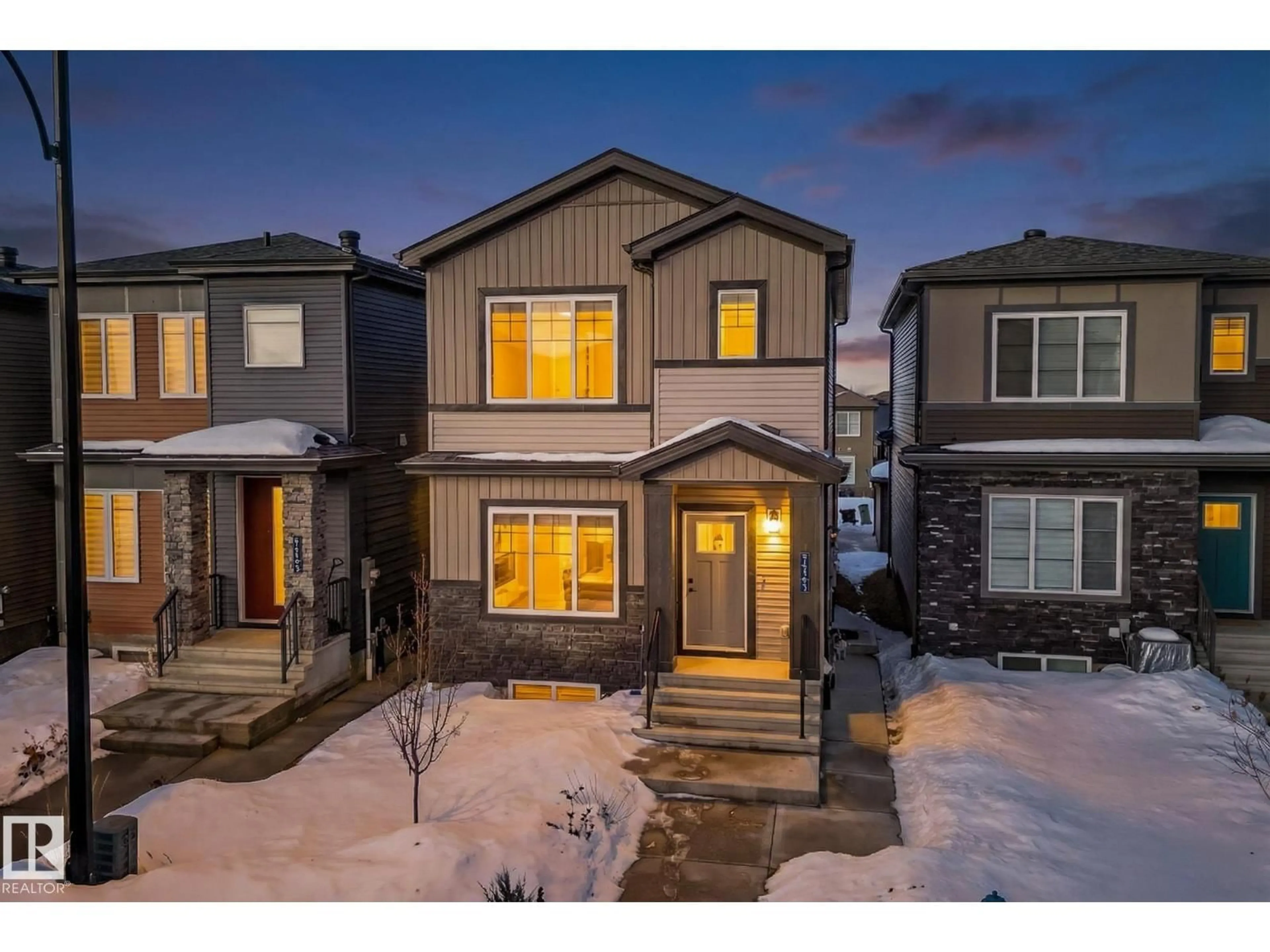 Unknown for 1141 GOLDFINCH CRES, Edmonton Alberta T5S0R1