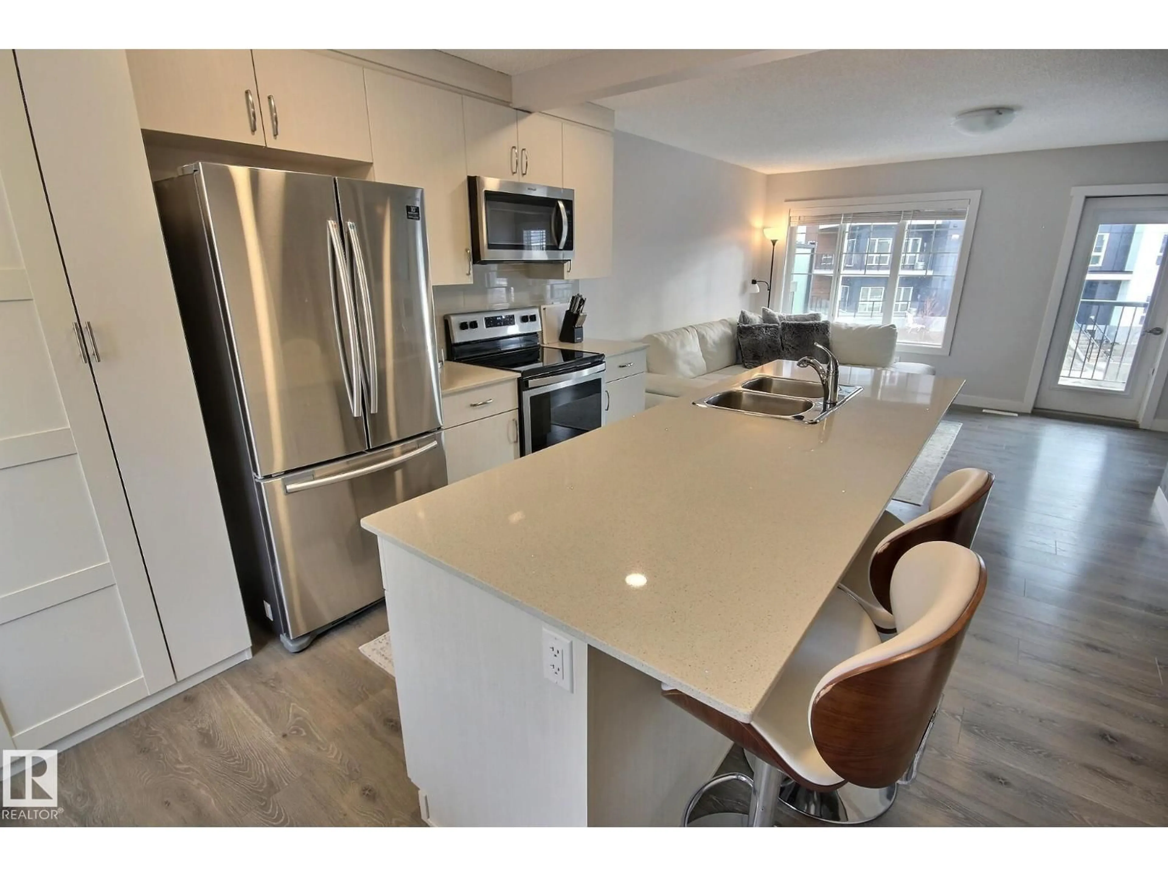 Open concept kitchen, unknown for 846 DANIELS WY, Edmonton Alberta T6W4C8