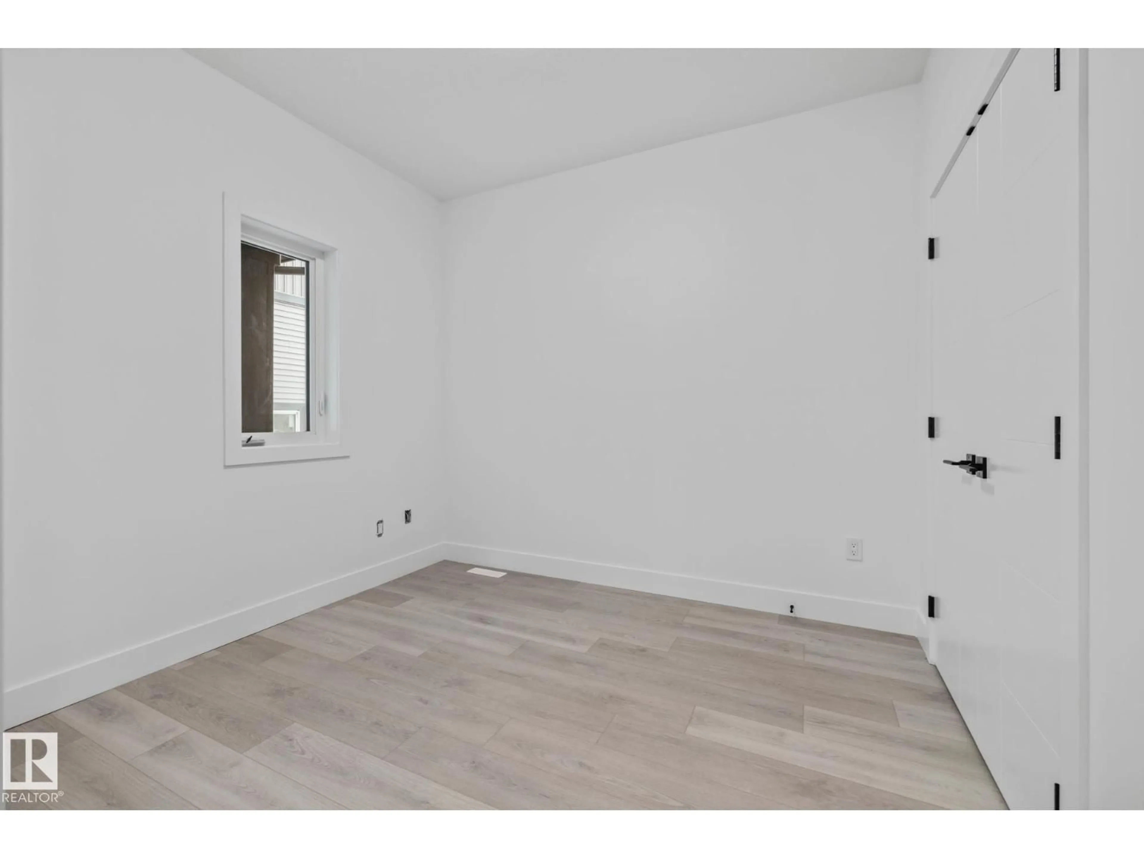 A pic of a room for 30 BLACKBIRD BN, Fort Saskatchewan Alberta T8L0G6