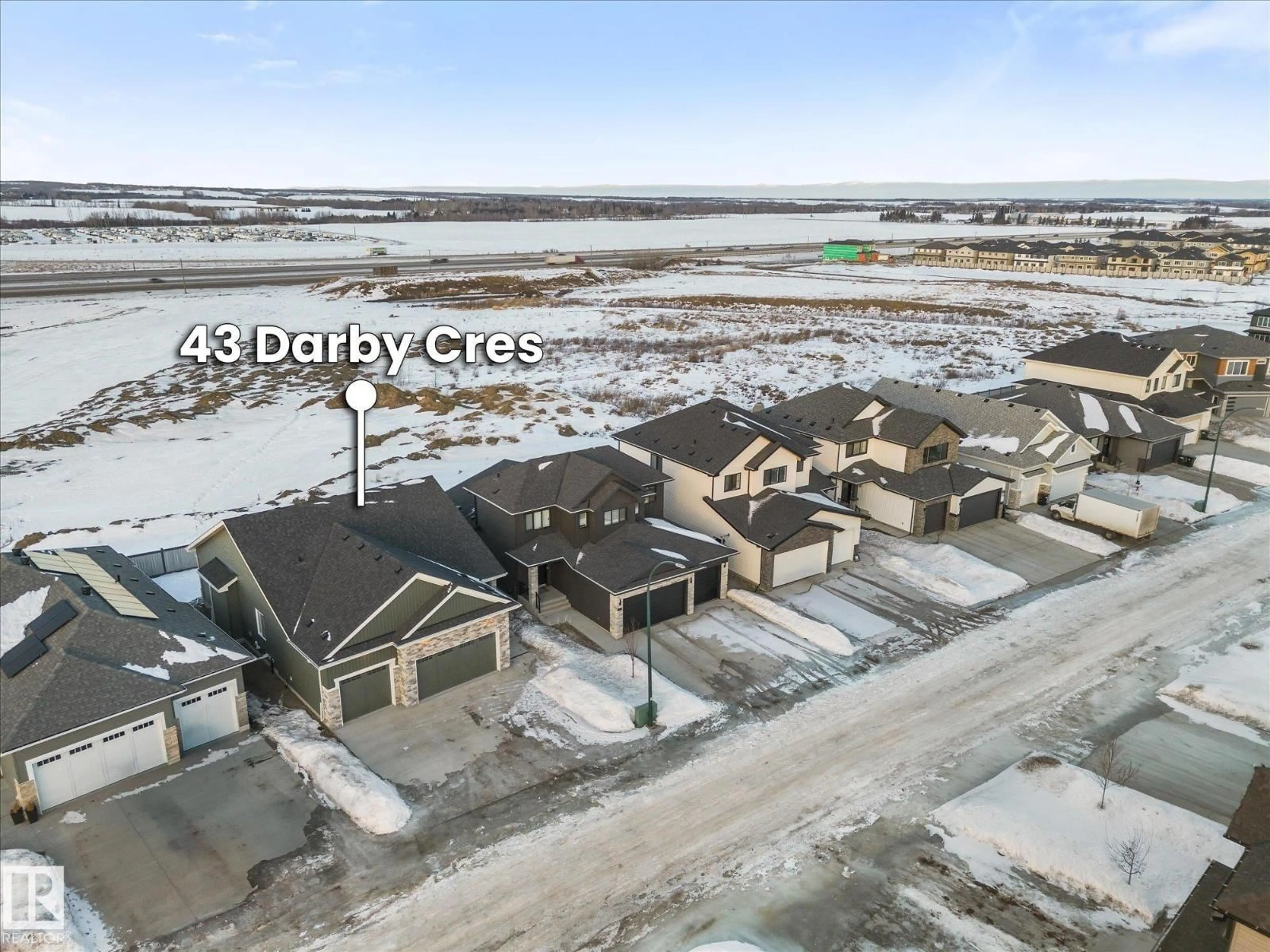 A pic from outside/outdoor area/front of a property/back of a property/a pic from drone, unknown for 43 DARBY CR, Spruce Grove Alberta T7X0W9
