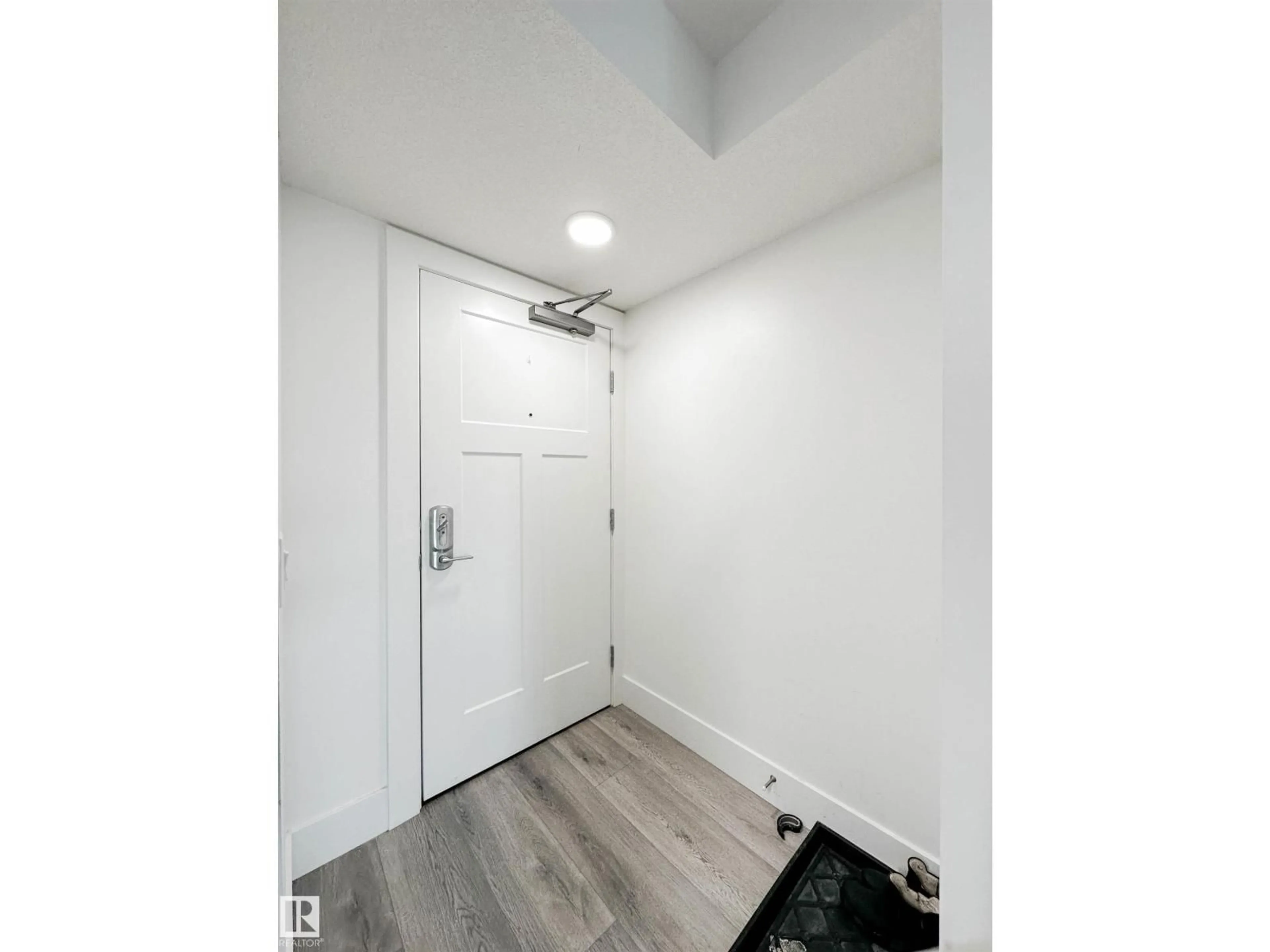 Unknown for #401 - 9504 182 ST, Edmonton Alberta T5T3A7