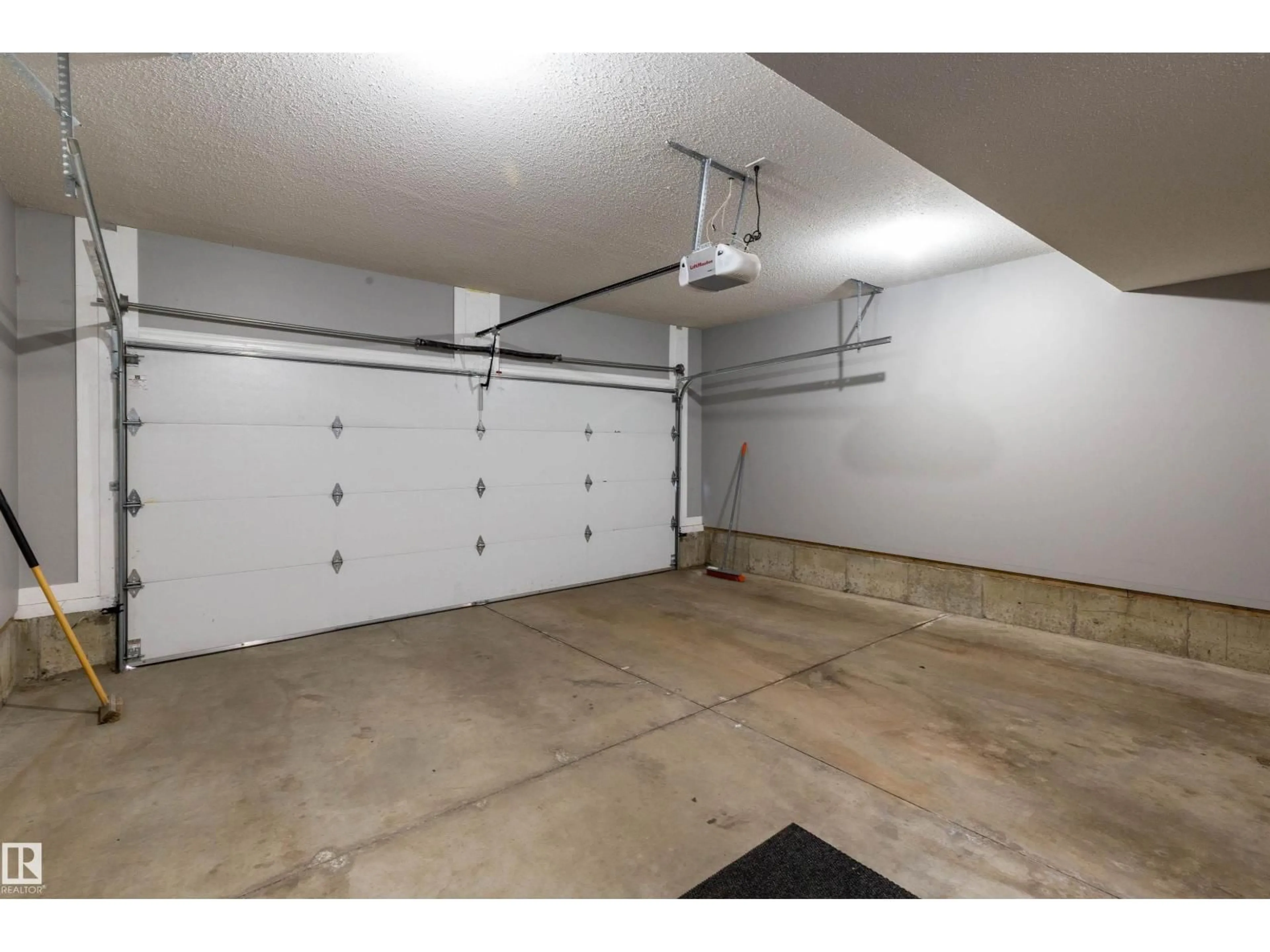 Indoor garage for NW - 73 230 EDGEMONT RD, Edmonton Alberta T6M0Y8