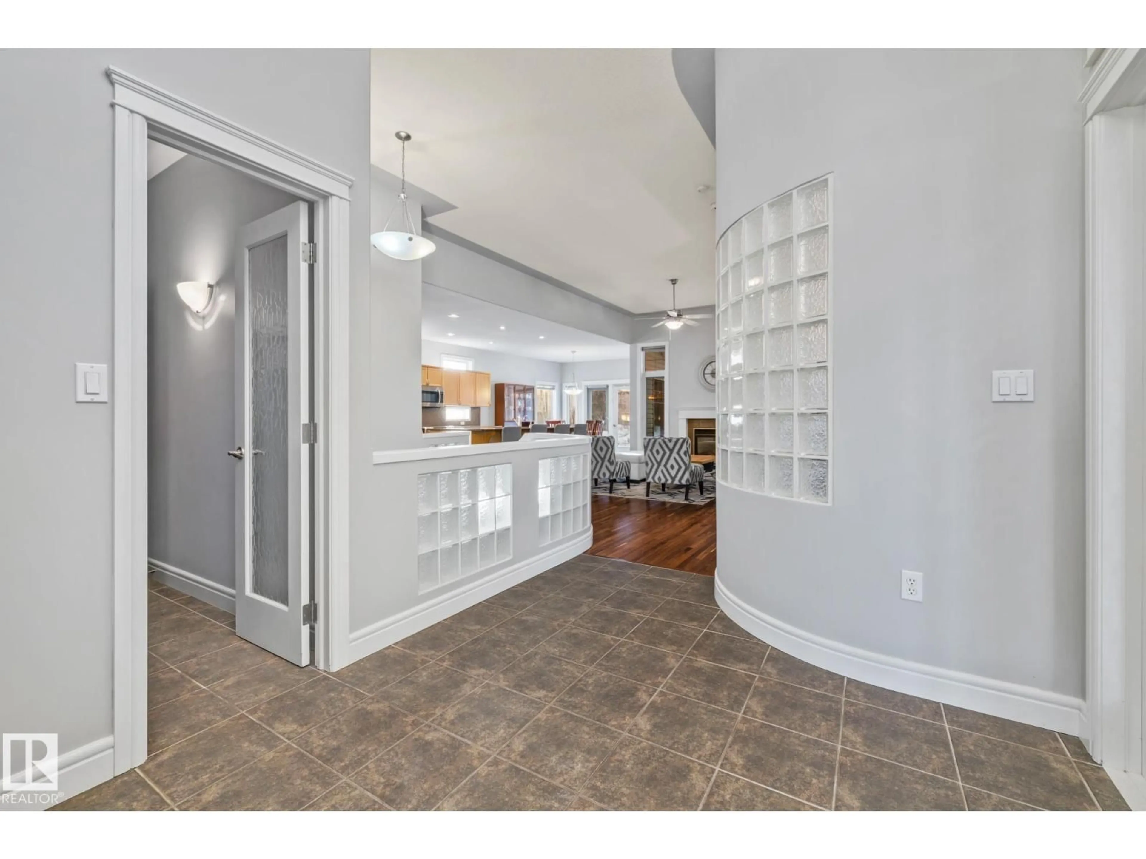 Unknown for 33 OAKHILL PL, St. Albert Alberta T8N1C3