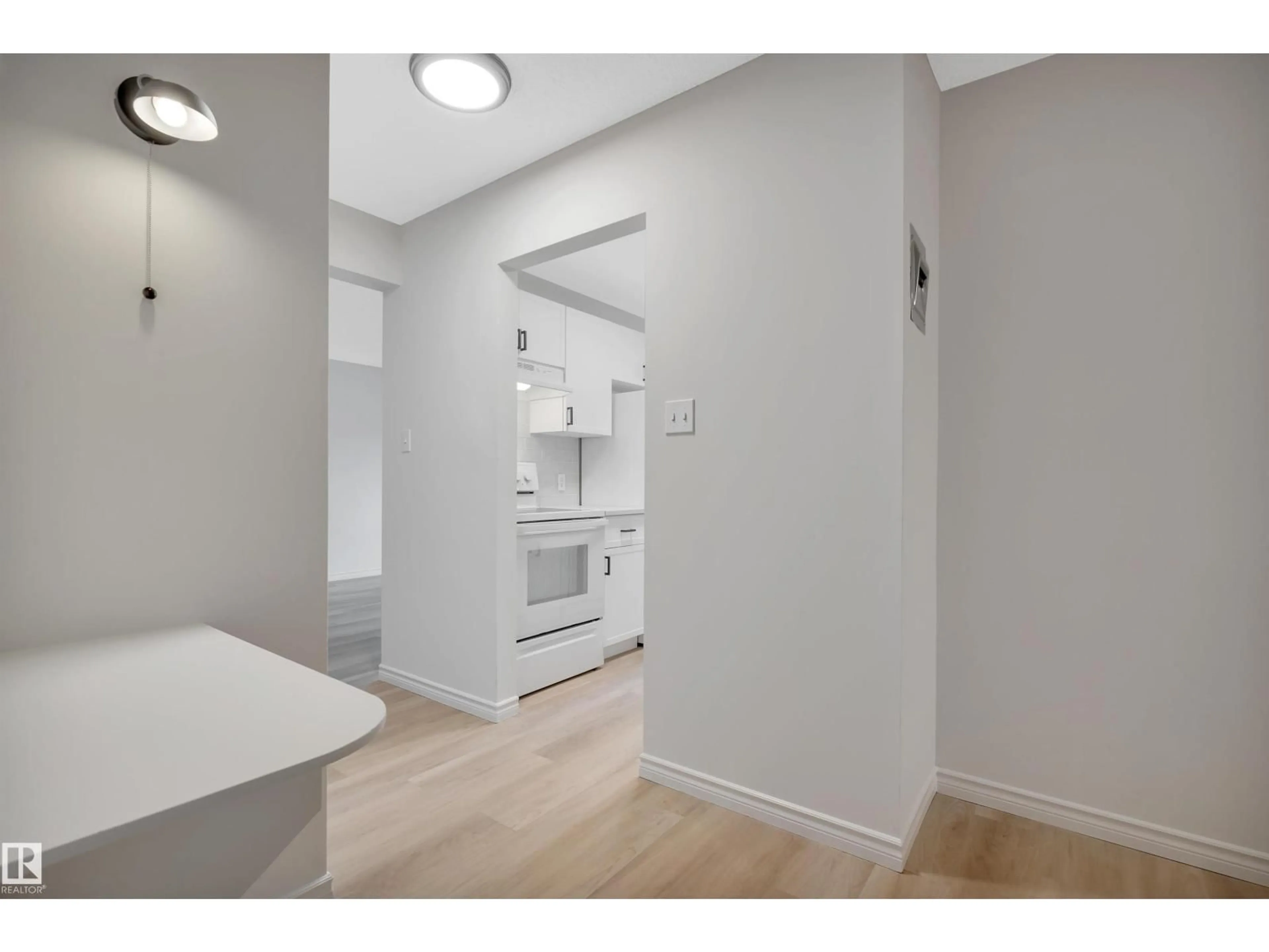 Unknown for #222 - 5730 RIVERBEND RD, Edmonton Alberta T6H4T4